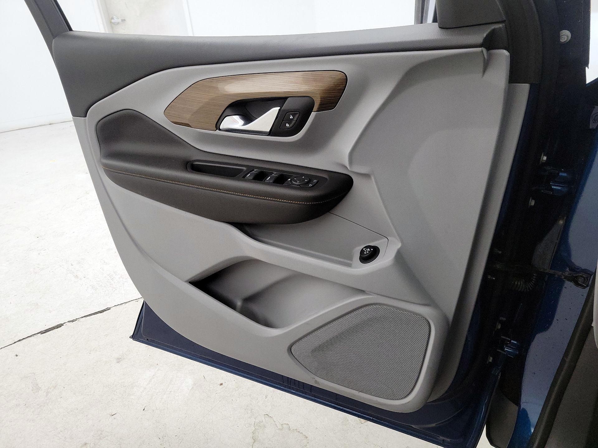 Thumbnail: 2021 GMC Terrain - 12