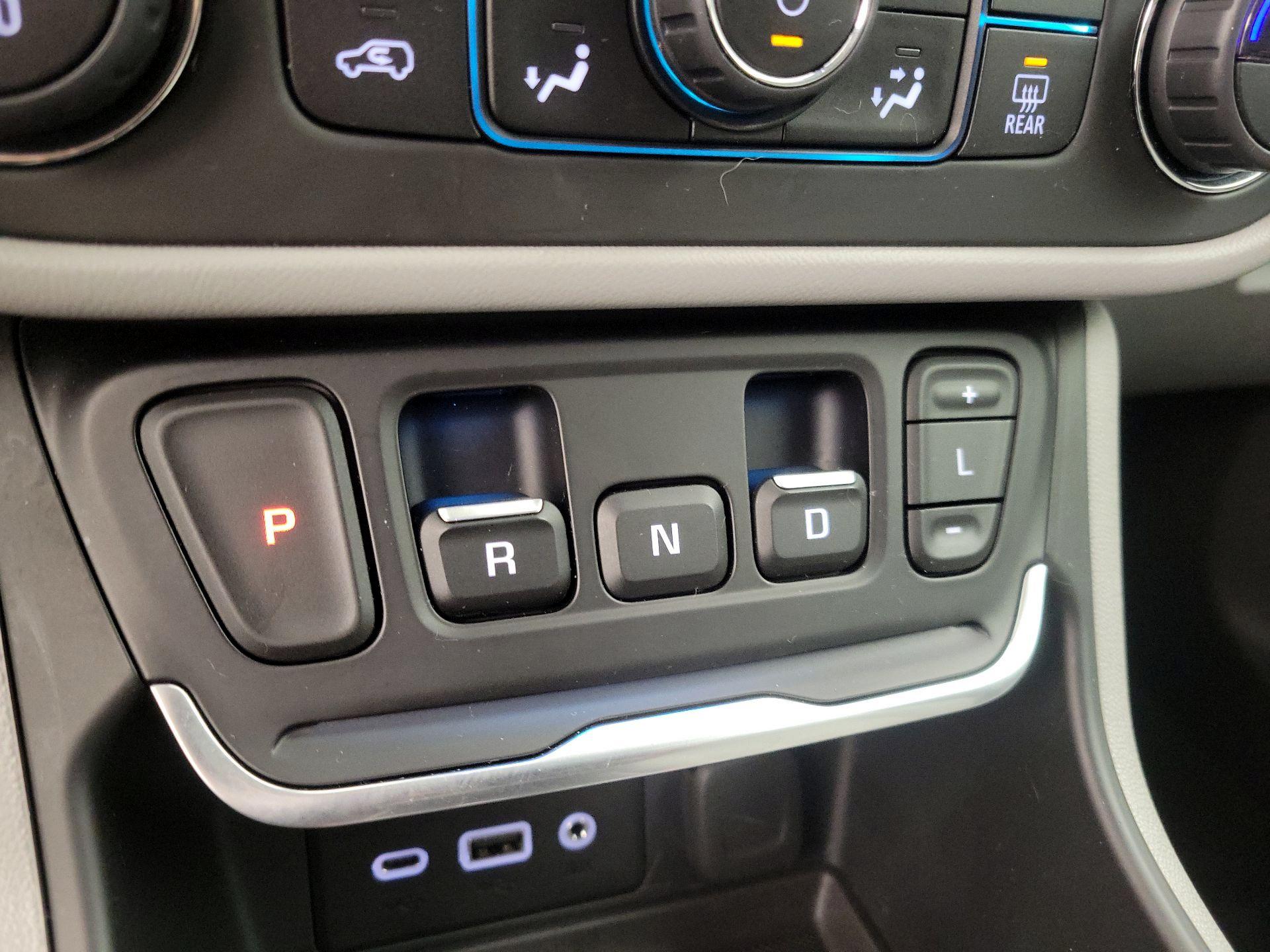 Thumbnail: 2021 GMC Terrain - 17