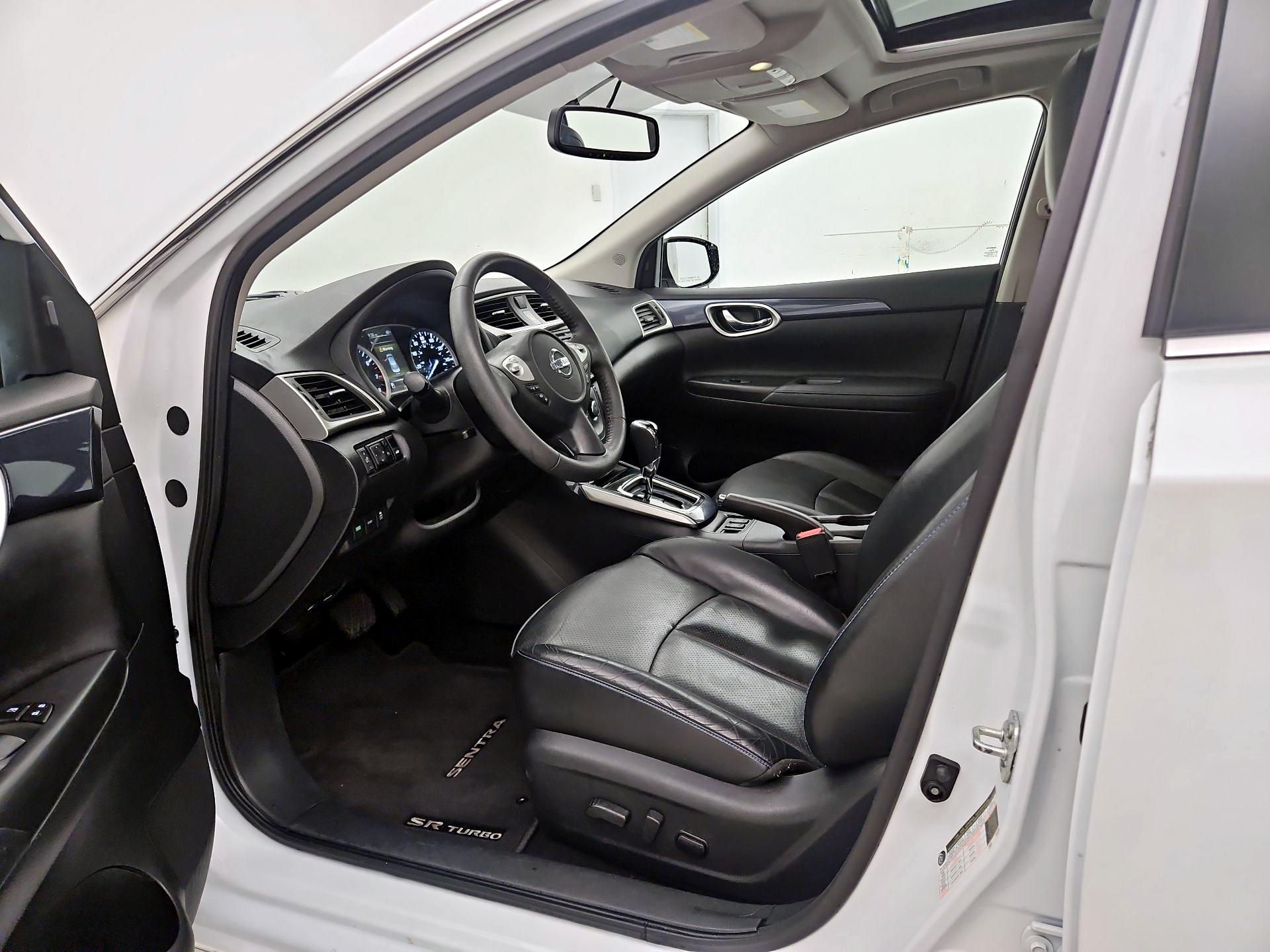 Thumbnail: 2017 Nissan Sentra - 11