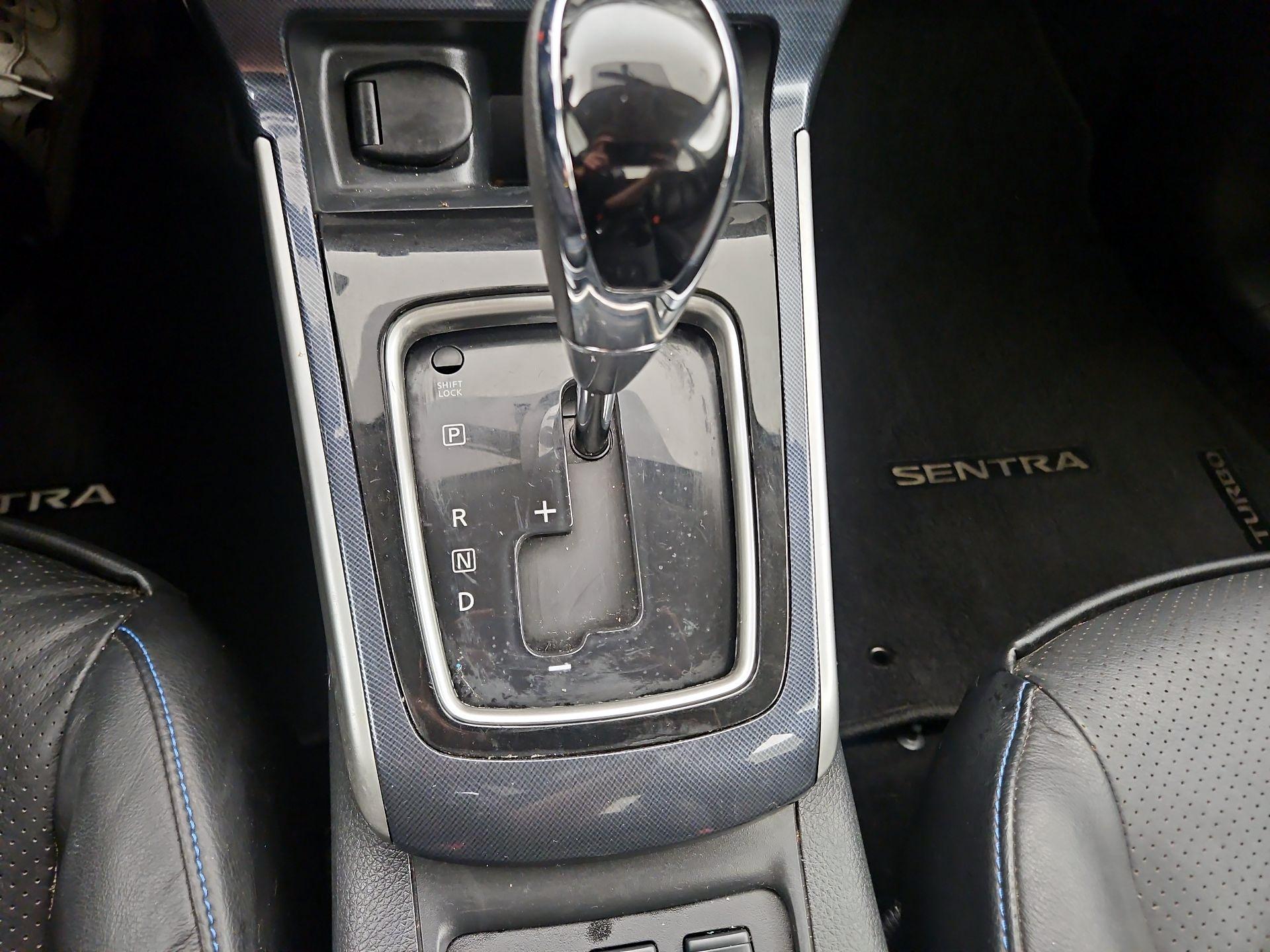 Thumbnail: 2017 Nissan Sentra - 18