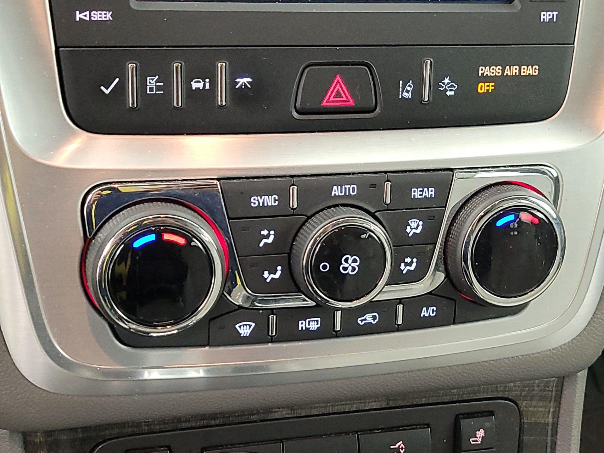 Thumbnail: 2017 GMC Acadia - 17