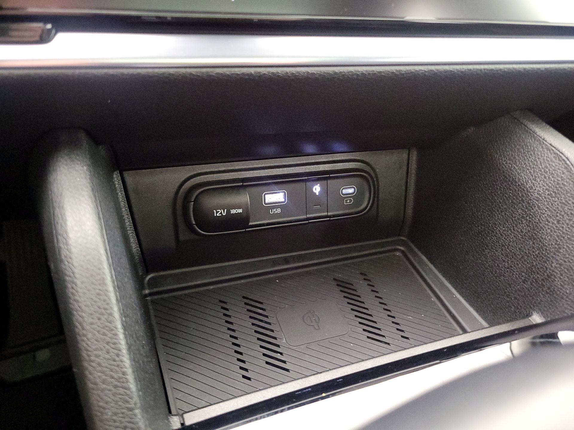 Thumbnail: 2025 Kia Sportage - 19