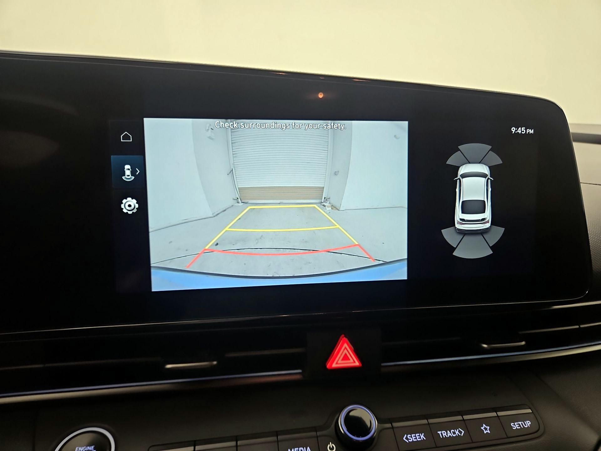 Thumbnail: 2025 Hyundai Elantra - 15