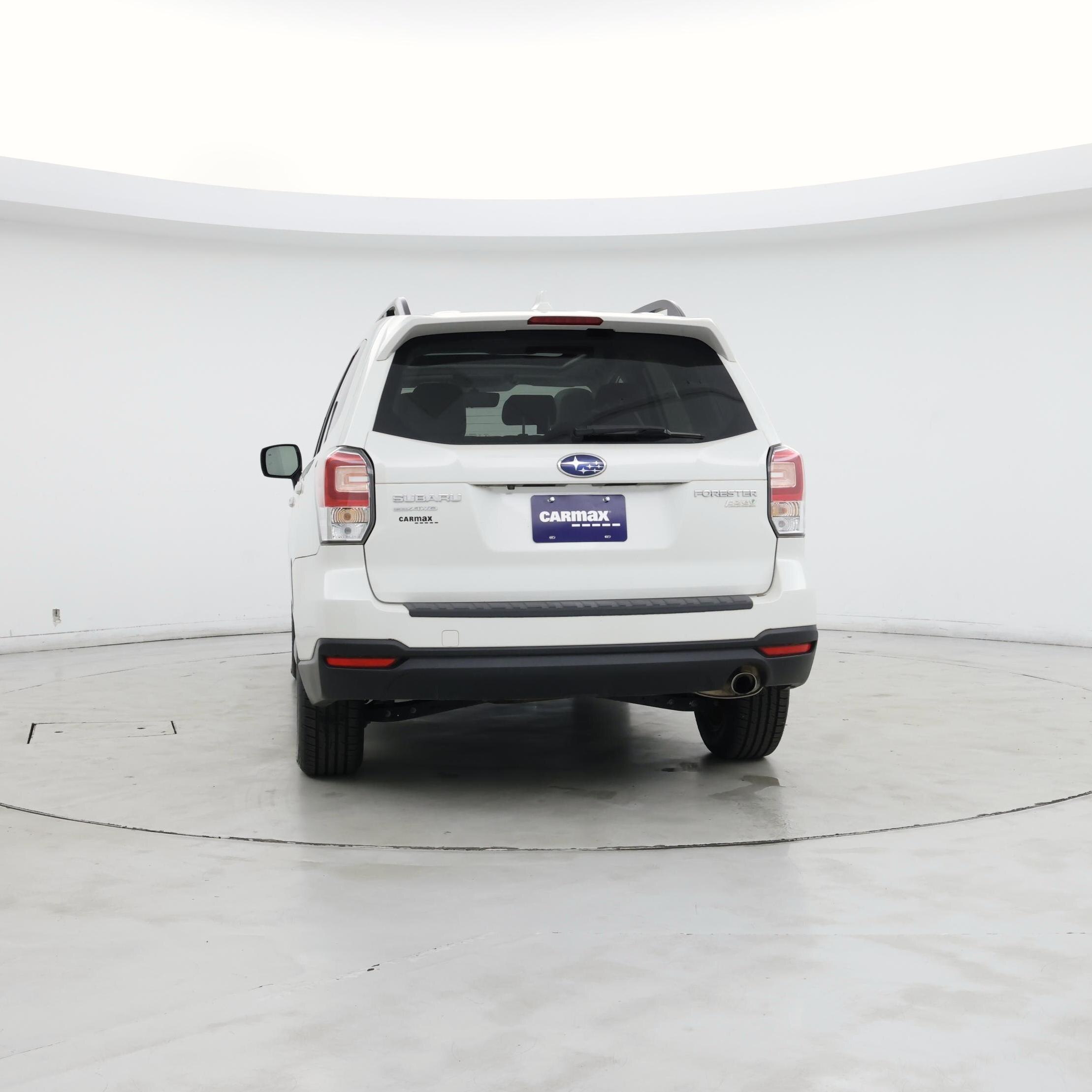 Thumbnail: 2017 Subaru Forester - 6