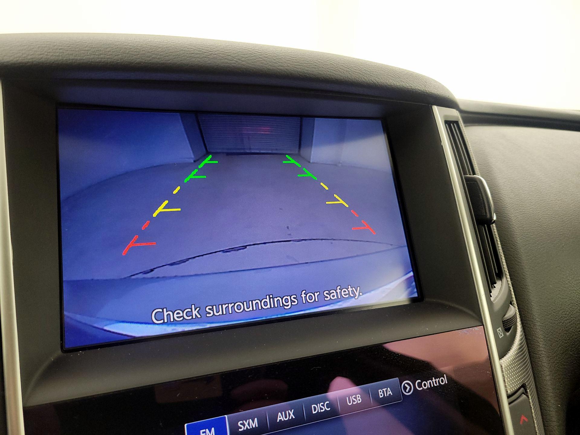 Thumbnail: 2016 INFINITI  - 15