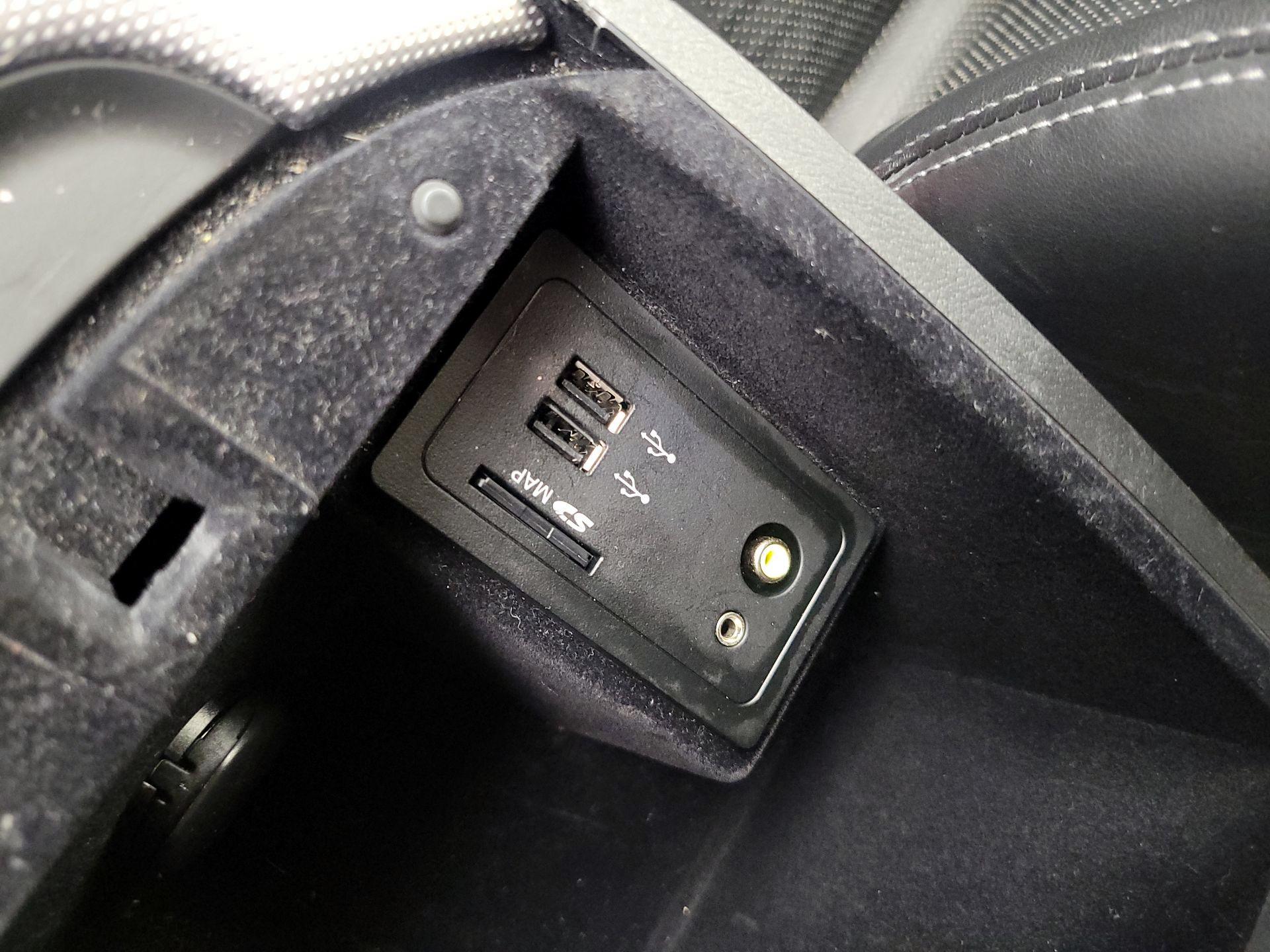 Thumbnail: 2016 INFINITI  - 19