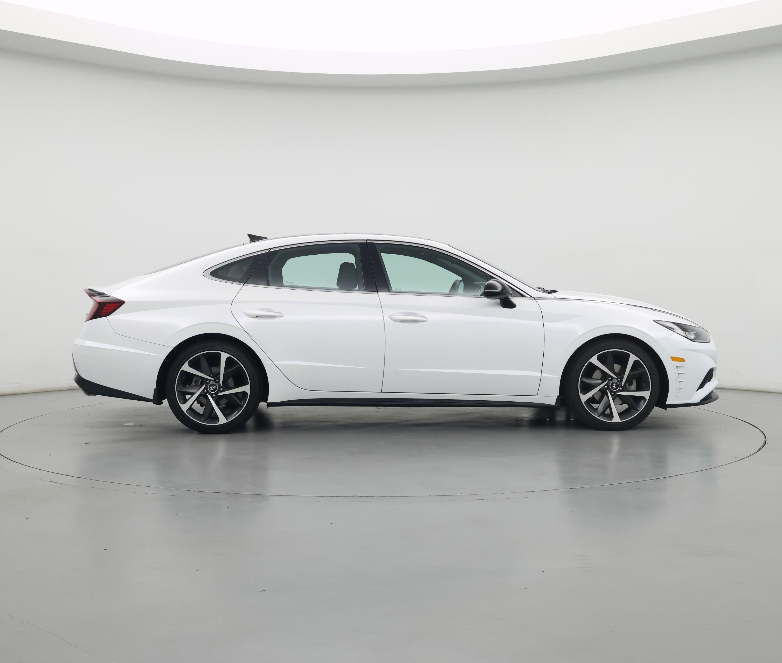 Thumbnail: 2022 Hyundai Sonata - 7
