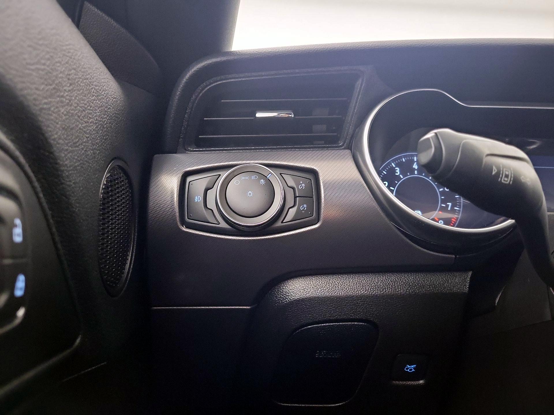 Thumbnail: 2022 Ford Mustang - 11