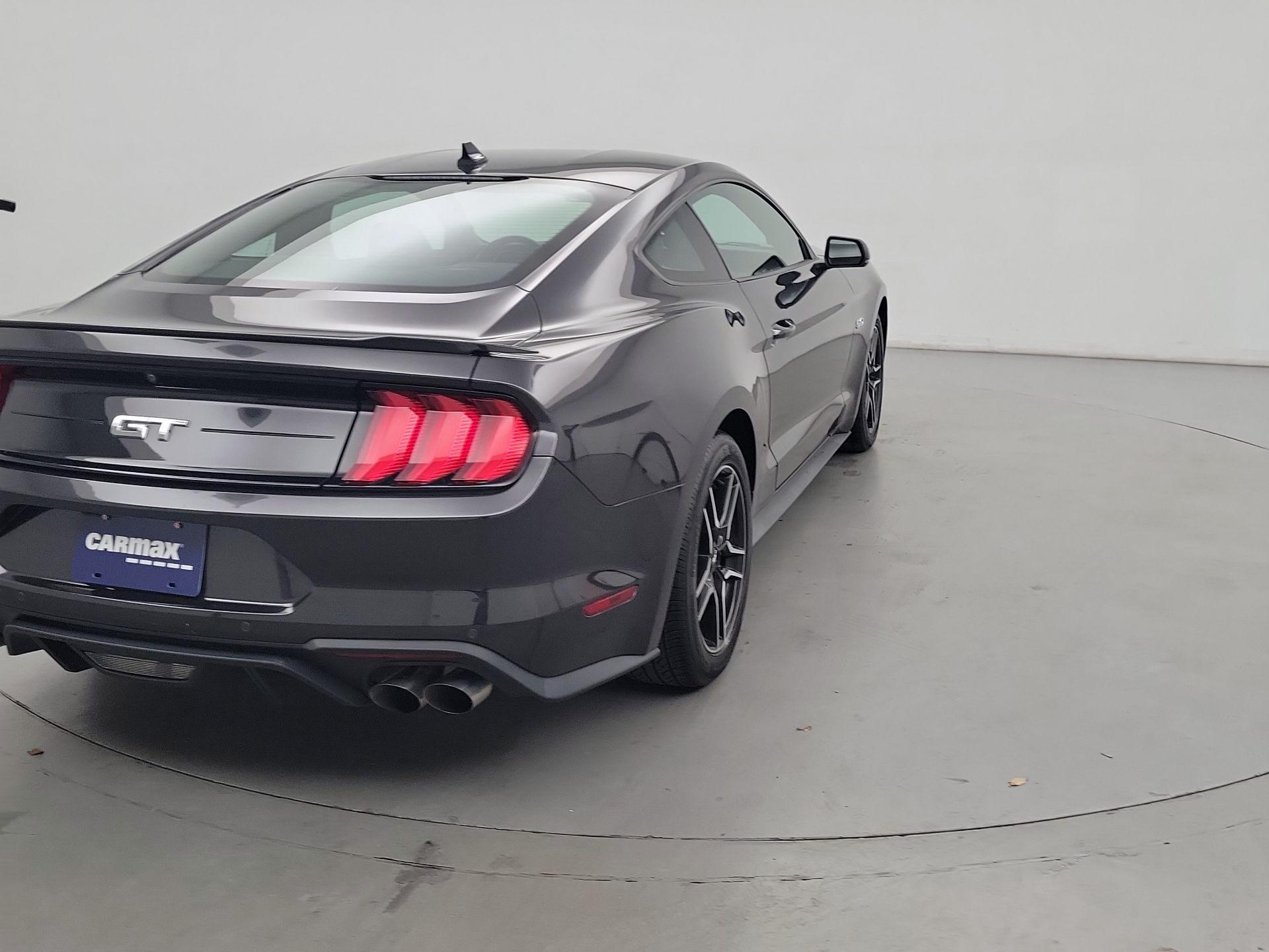 Thumbnail: 2022 Ford Mustang - 5