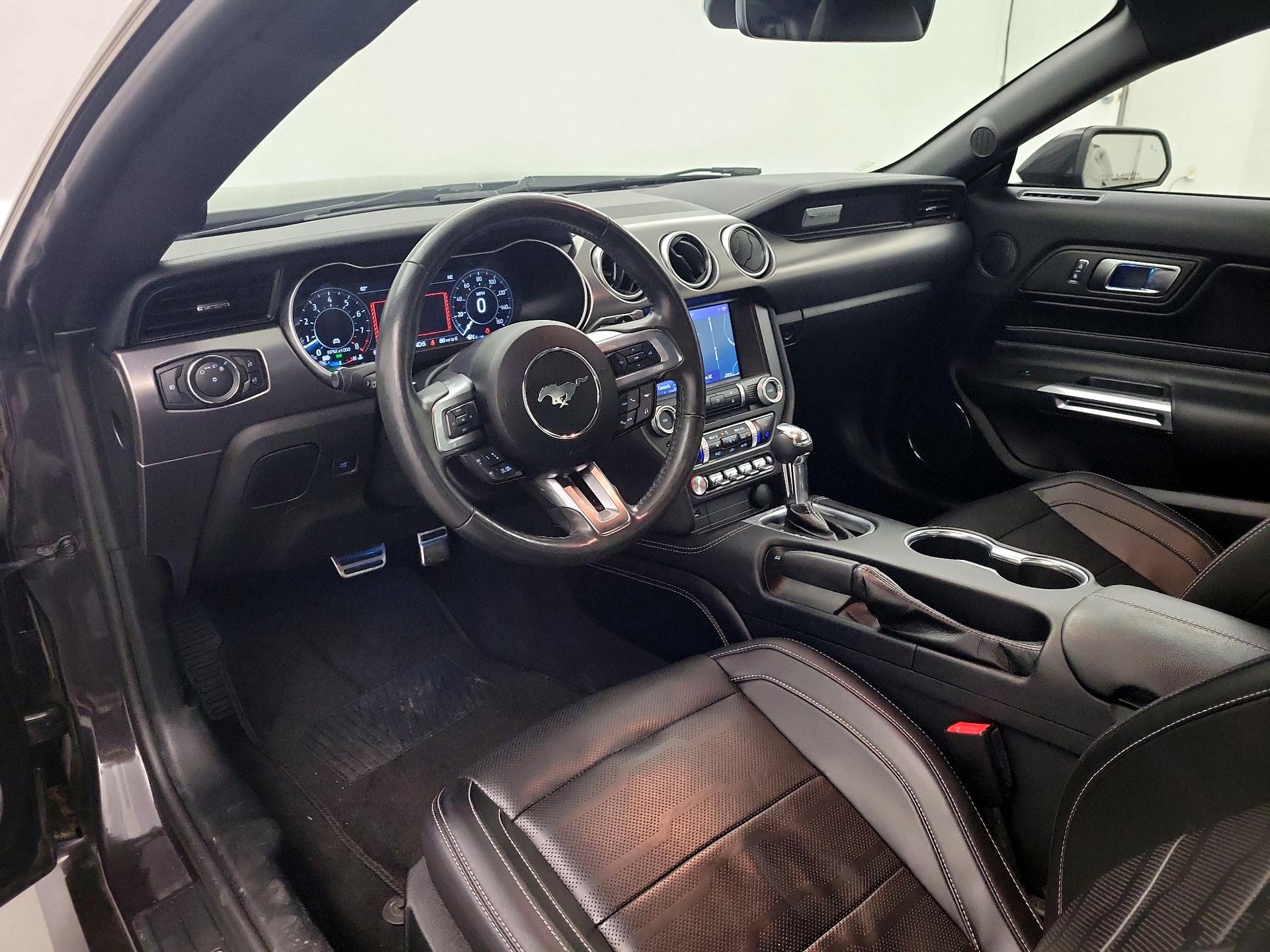 Thumbnail: 2022 Ford Mustang - 8