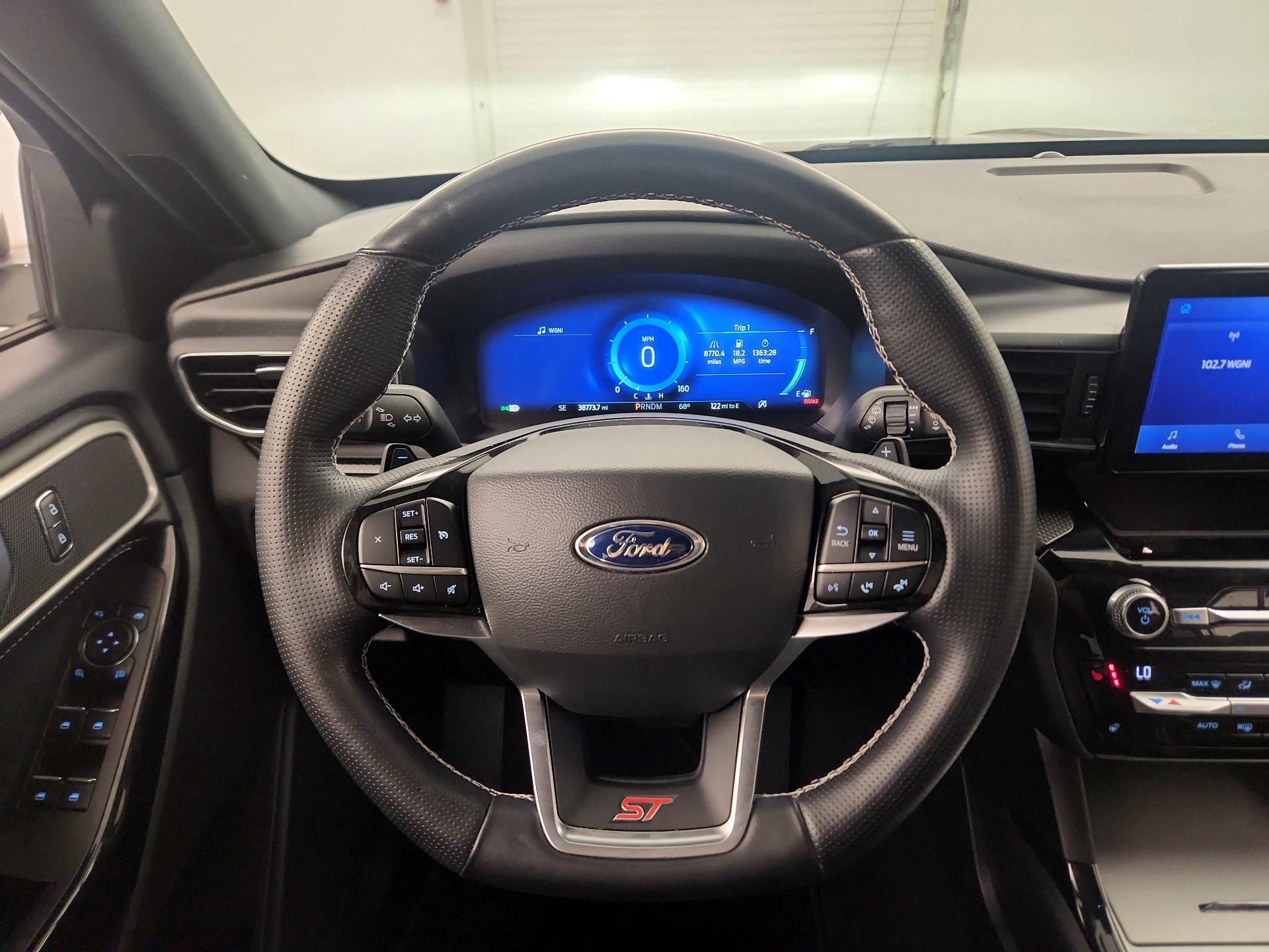 Thumbnail: 2021 Ford Explorer - 10