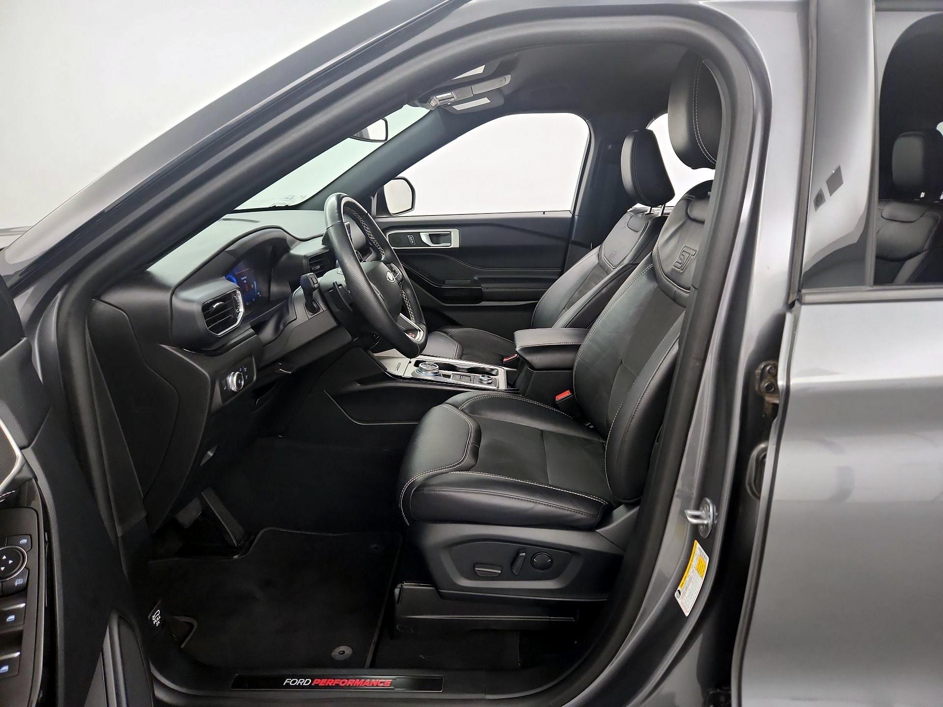 Thumbnail: 2021 Ford Explorer - 11