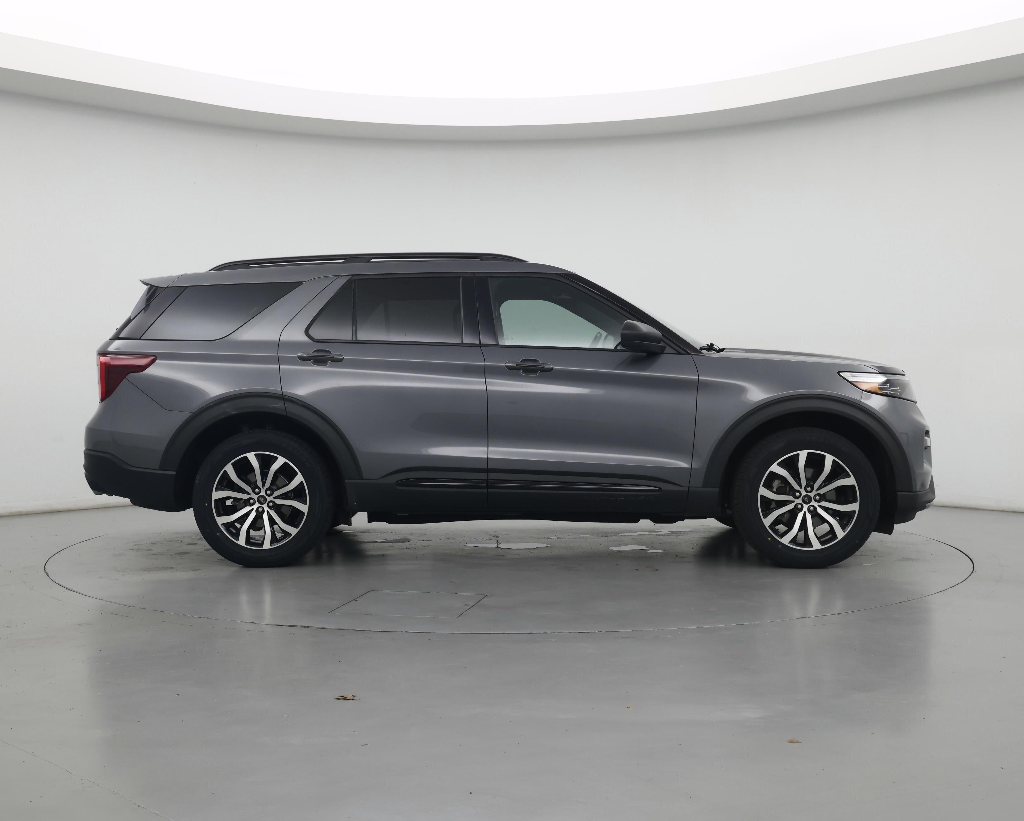 Thumbnail: 2021 Ford Explorer - 7