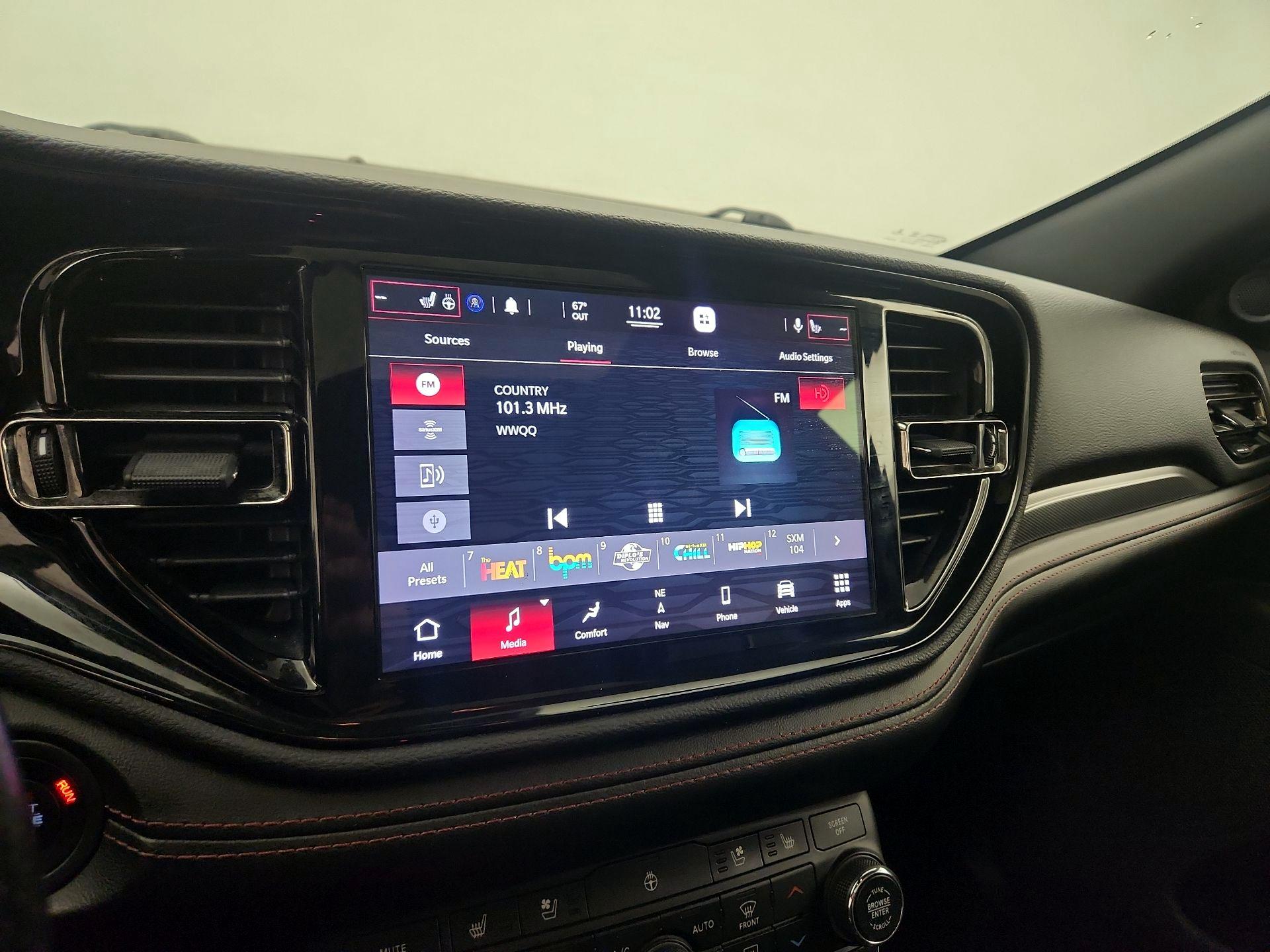 Thumbnail: 2021 Dodge Durango - 16