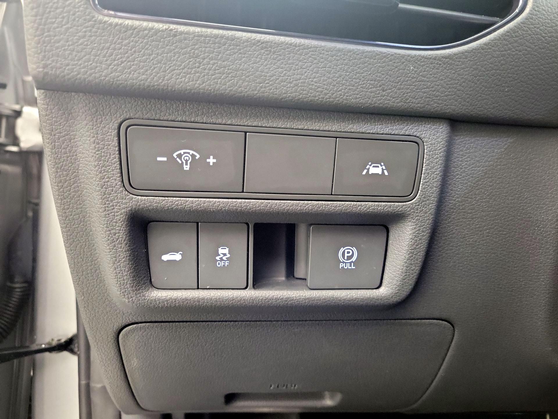 Thumbnail: 2022 Hyundai Sonata - 11