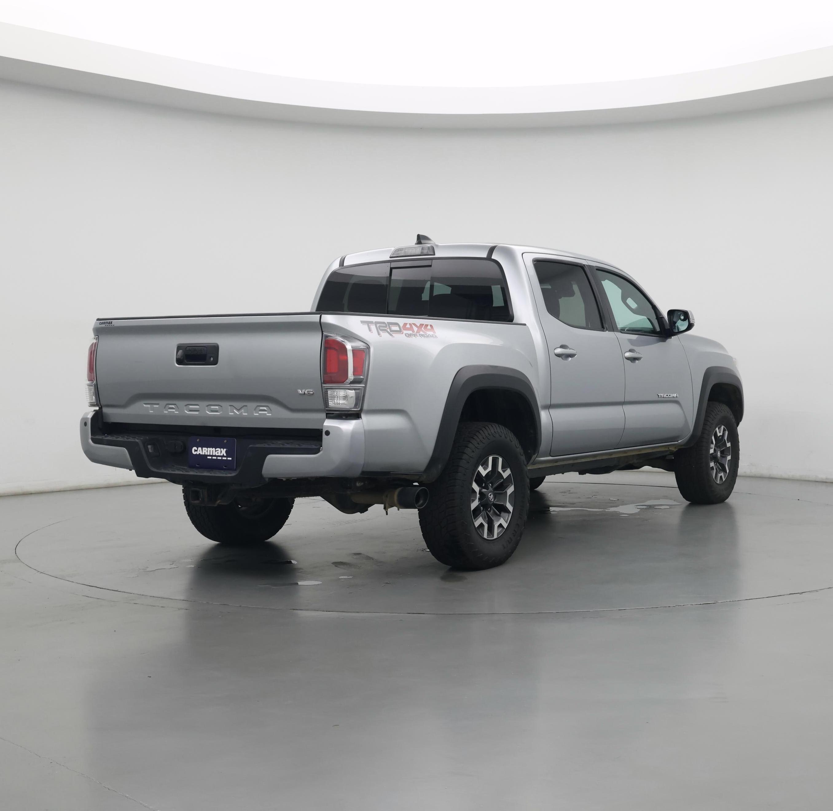 Thumbnail: 2023 Toyota Tacoma - 8