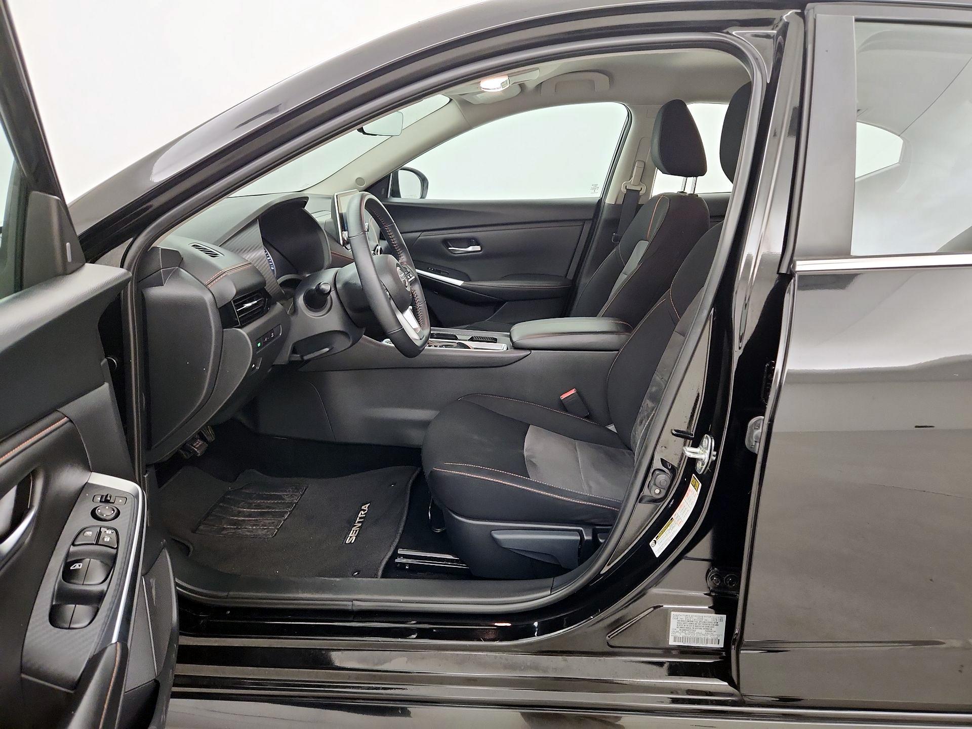 Thumbnail: 2023 Nissan Sentra - 11