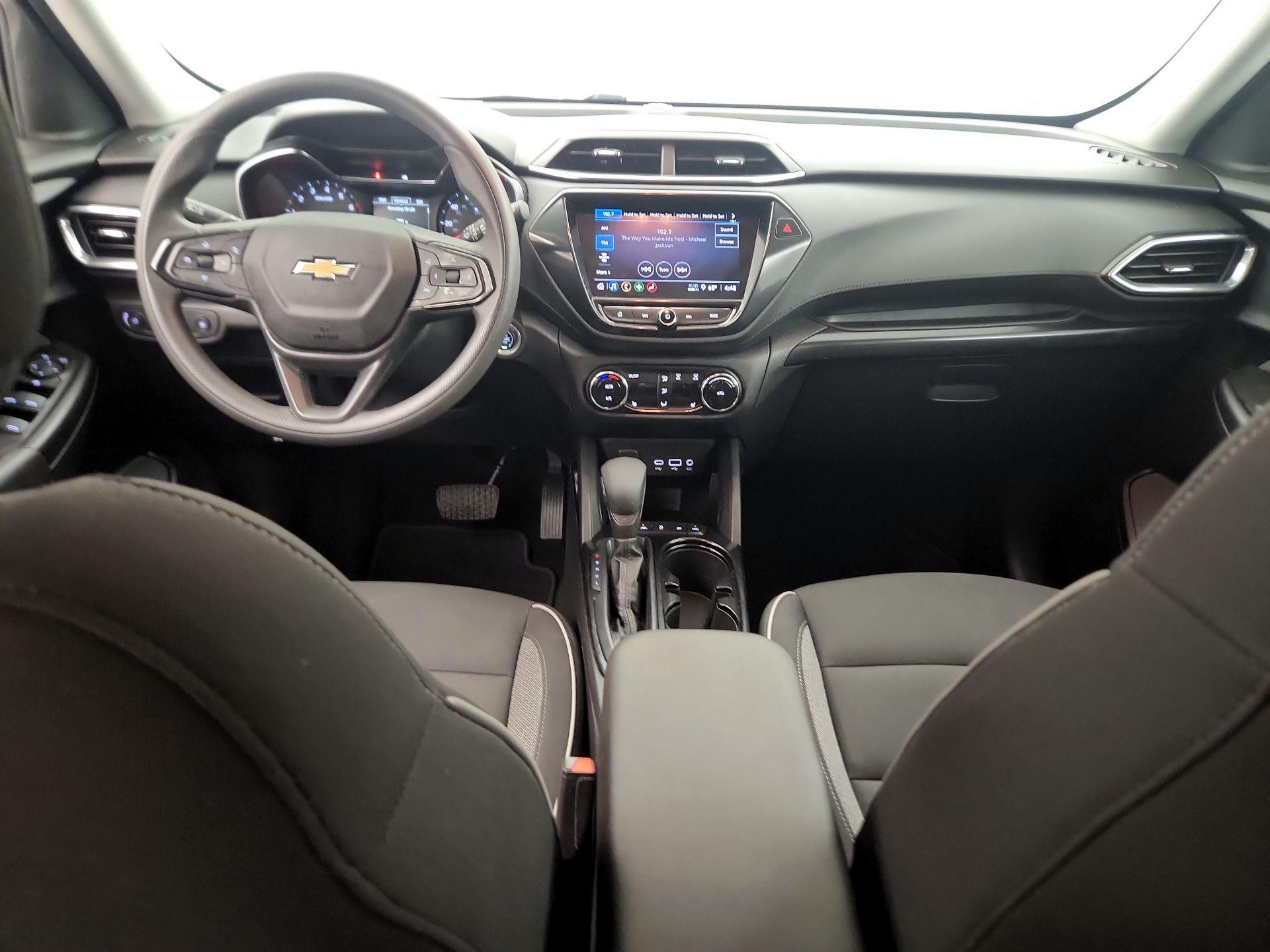 Thumbnail: 2023 Chevrolet TrailBlazer - 9