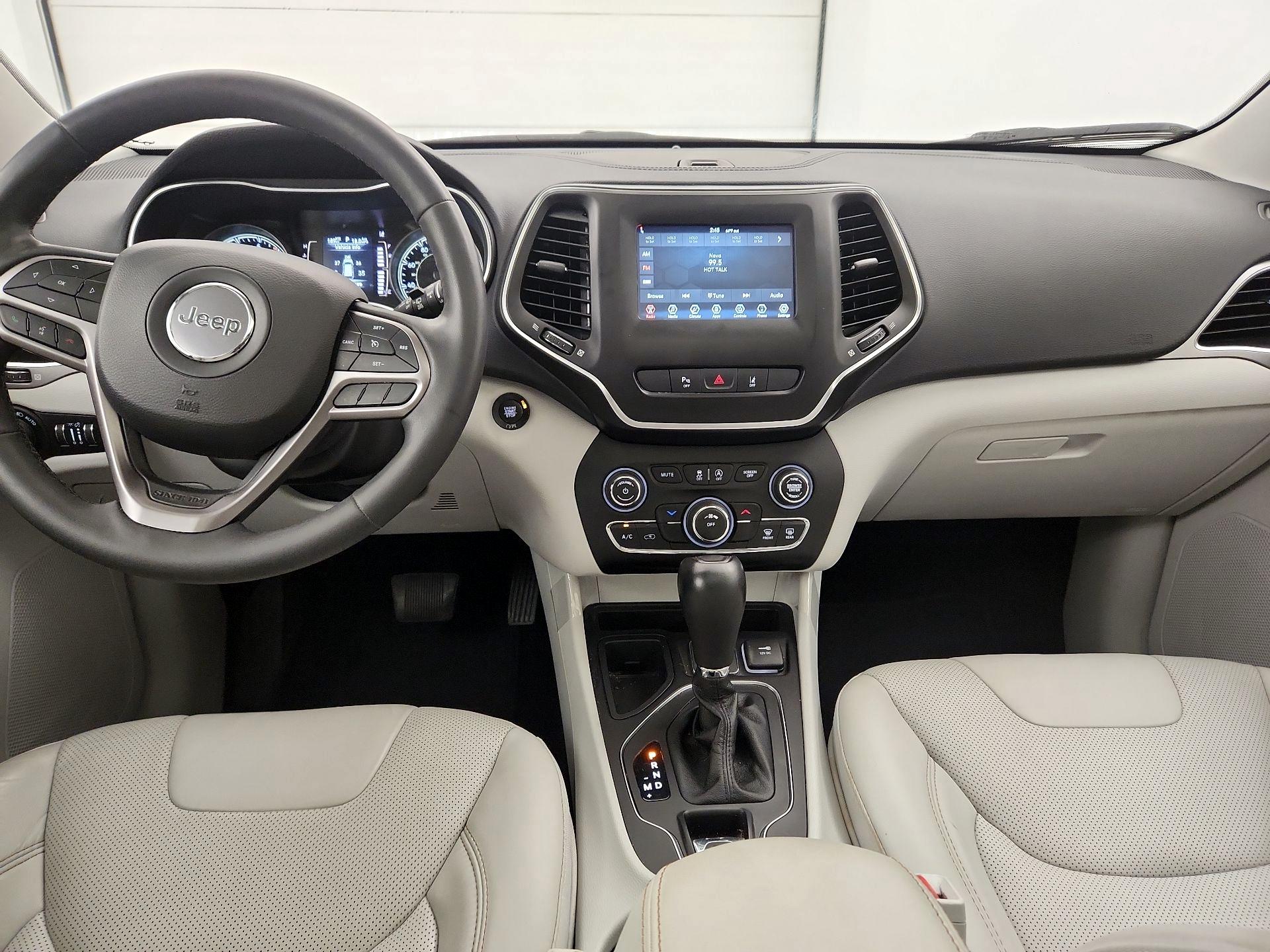 Thumbnail: 2021 Jeep Cherokee - 9