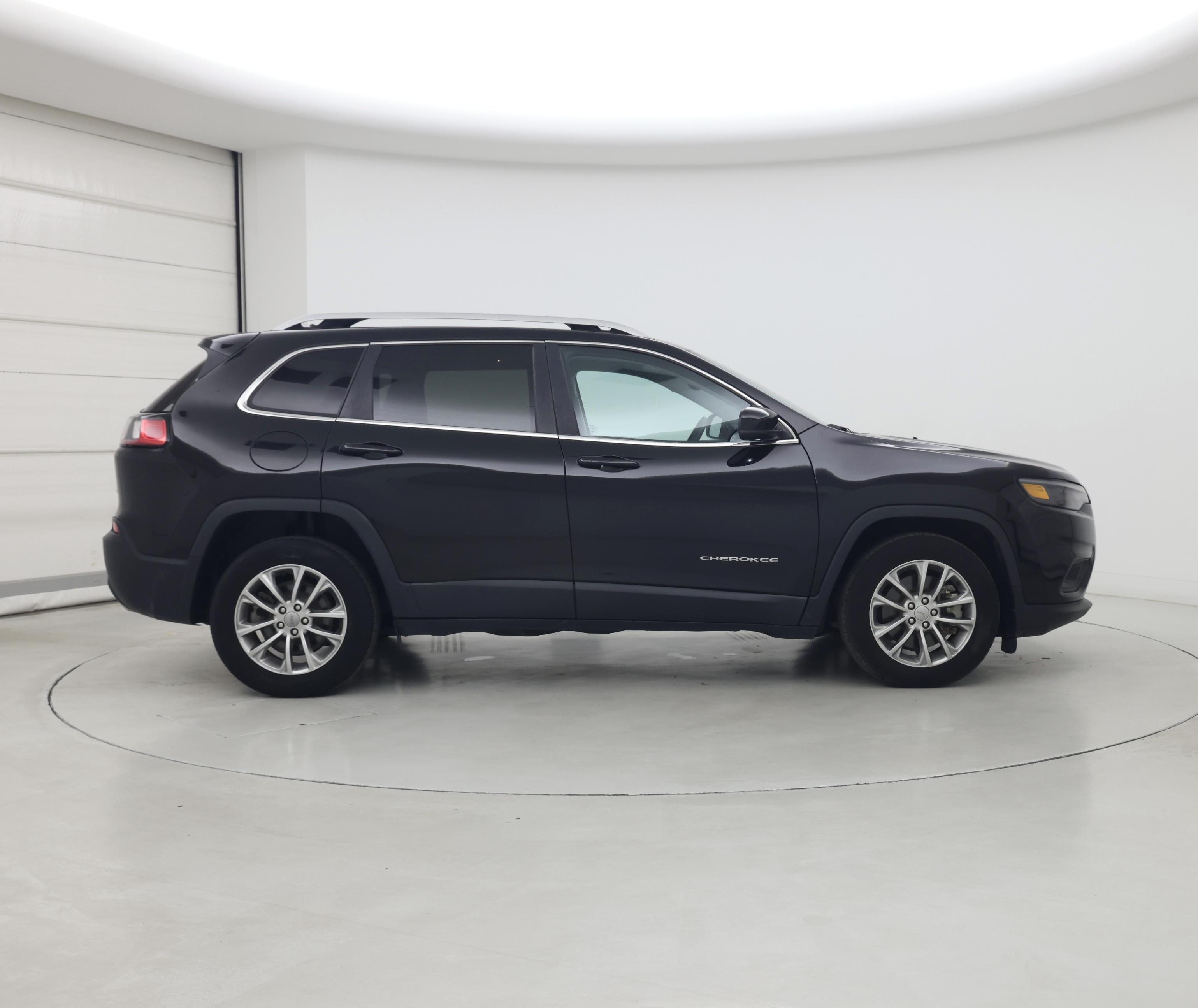 Thumbnail: 2021 Jeep Cherokee - 7