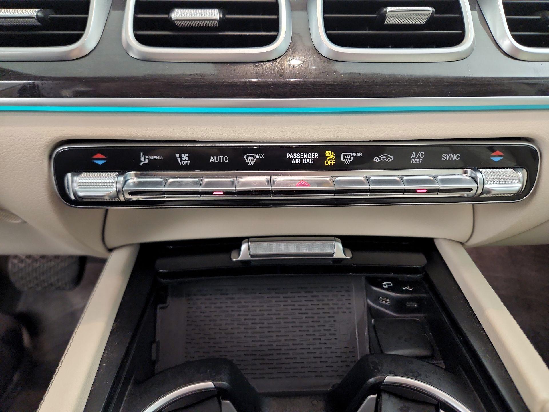 Thumbnail: 2020 Mercedes-Benz GLS - 17