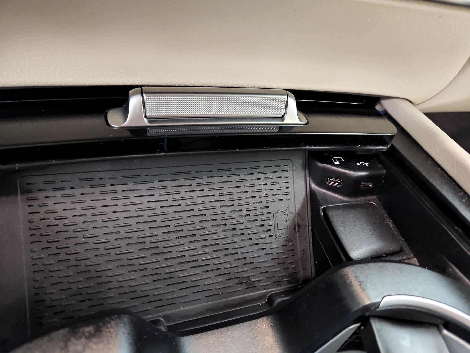 Thumbnail: 2020 Mercedes-Benz GLS - 19