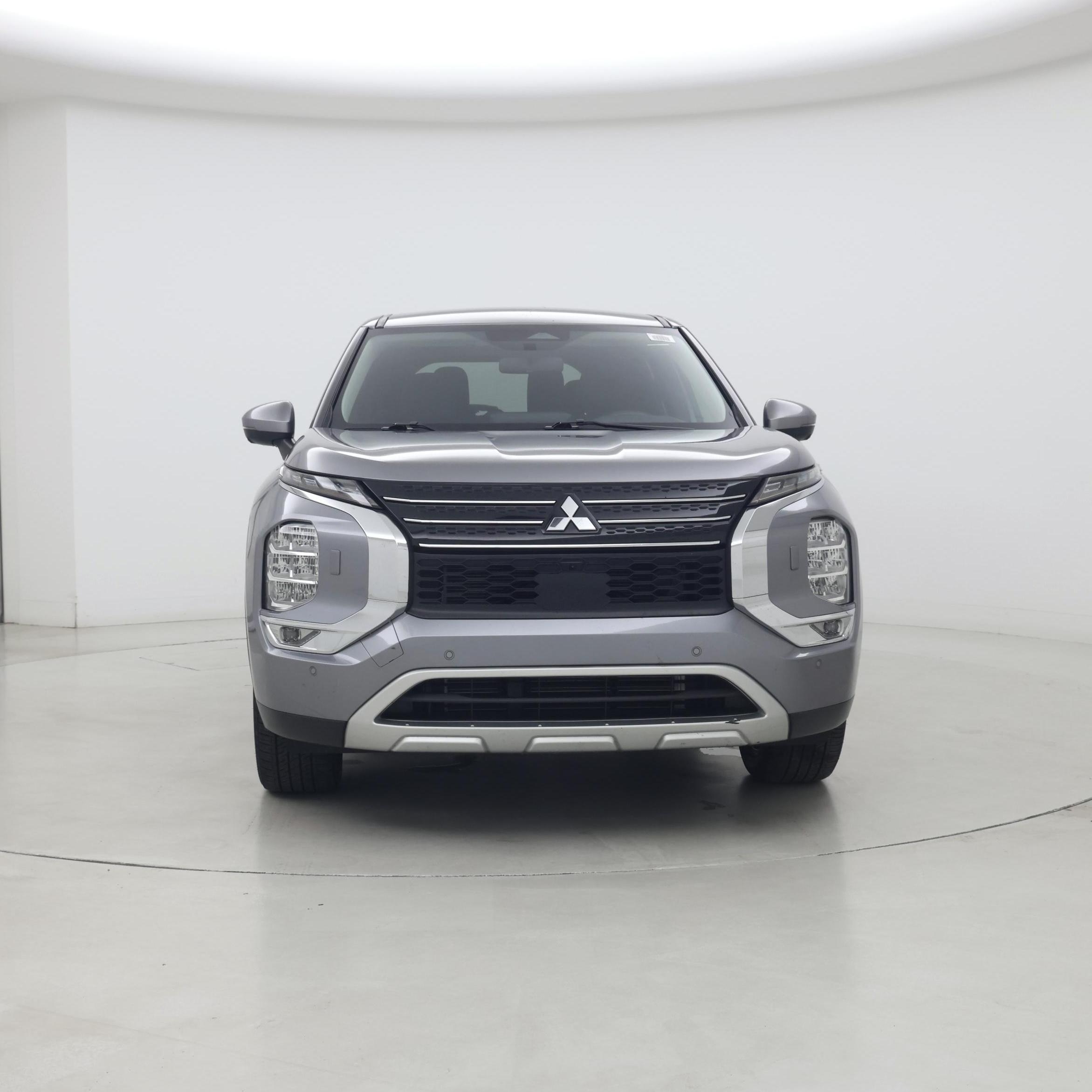 Thumbnail: 2024 Mitsubishi Outlander - 5