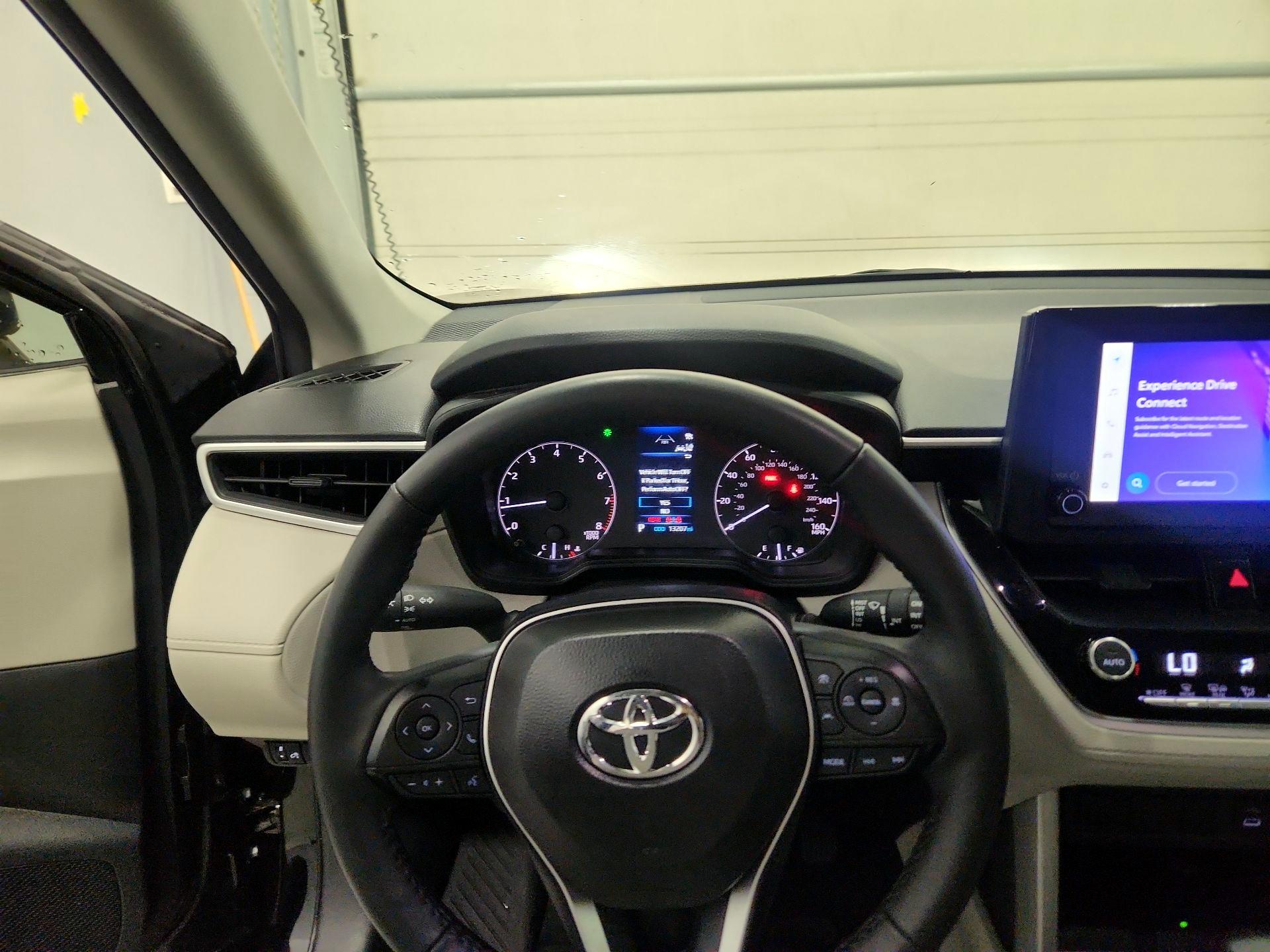 Thumbnail: 2025 Toyota Corolla Cross - 10