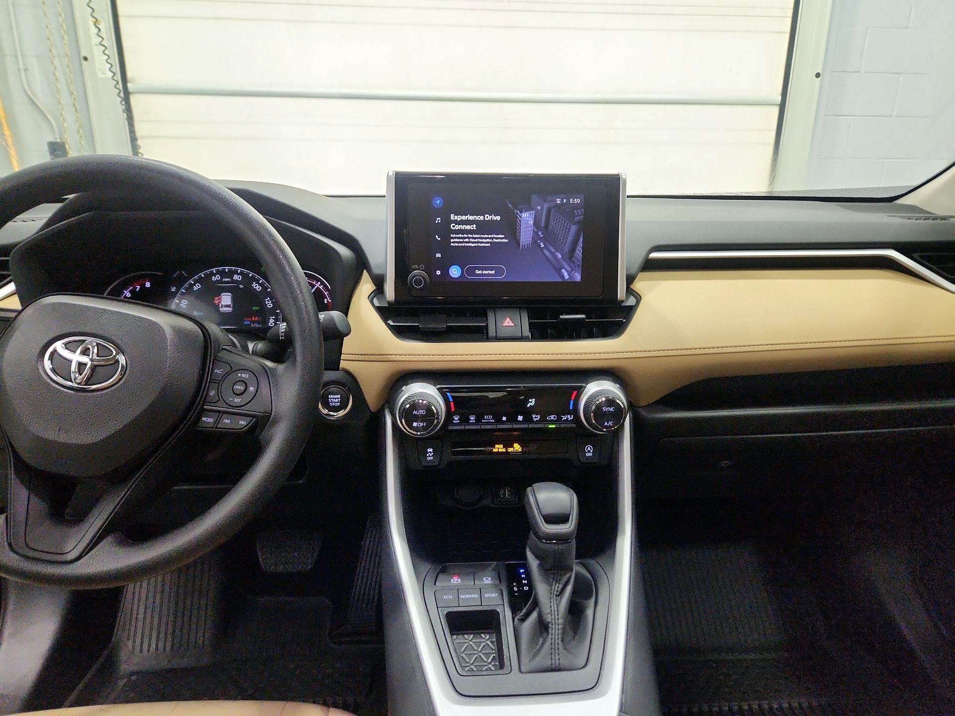 Thumbnail: 2025 Toyota RAV4 - 9