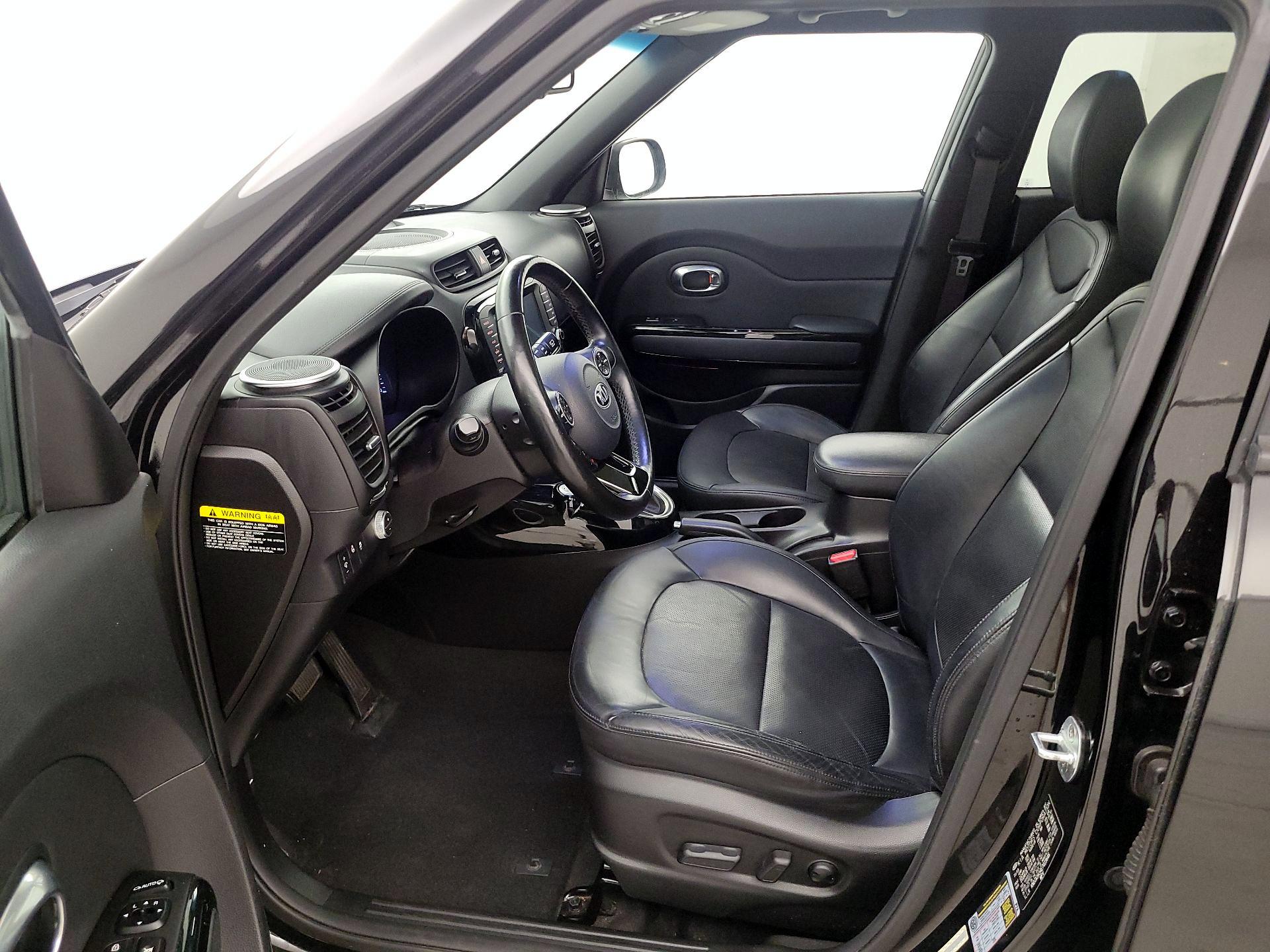 Thumbnail: 2014 Kia Soul - 11