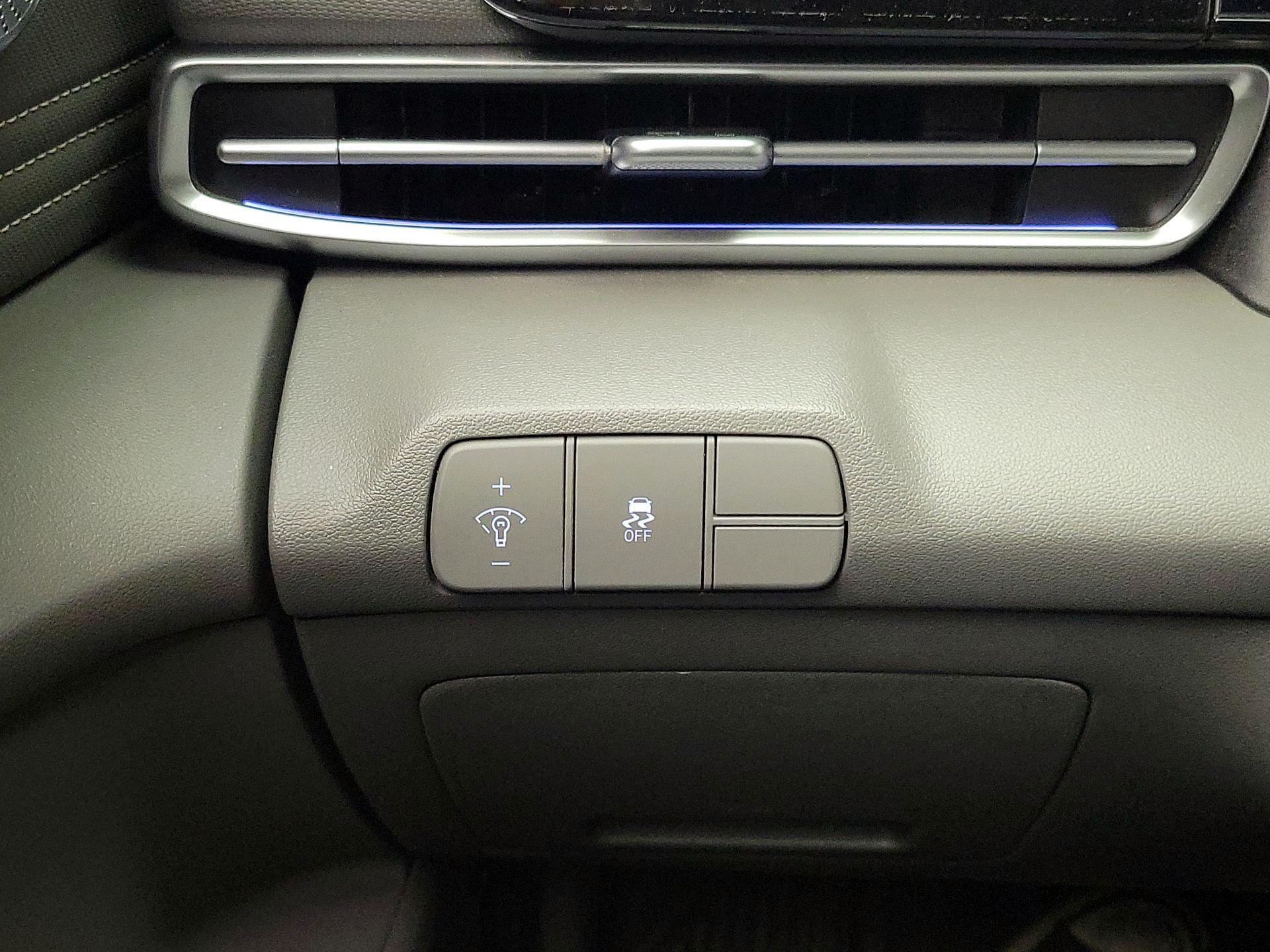 Thumbnail: 2024 Hyundai Elantra - 13