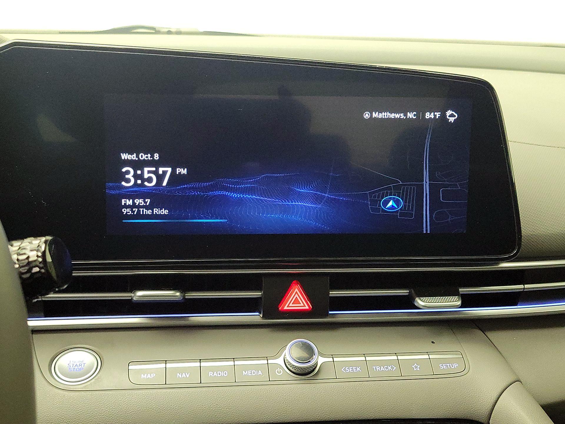 Thumbnail: 2024 Hyundai Elantra - 15