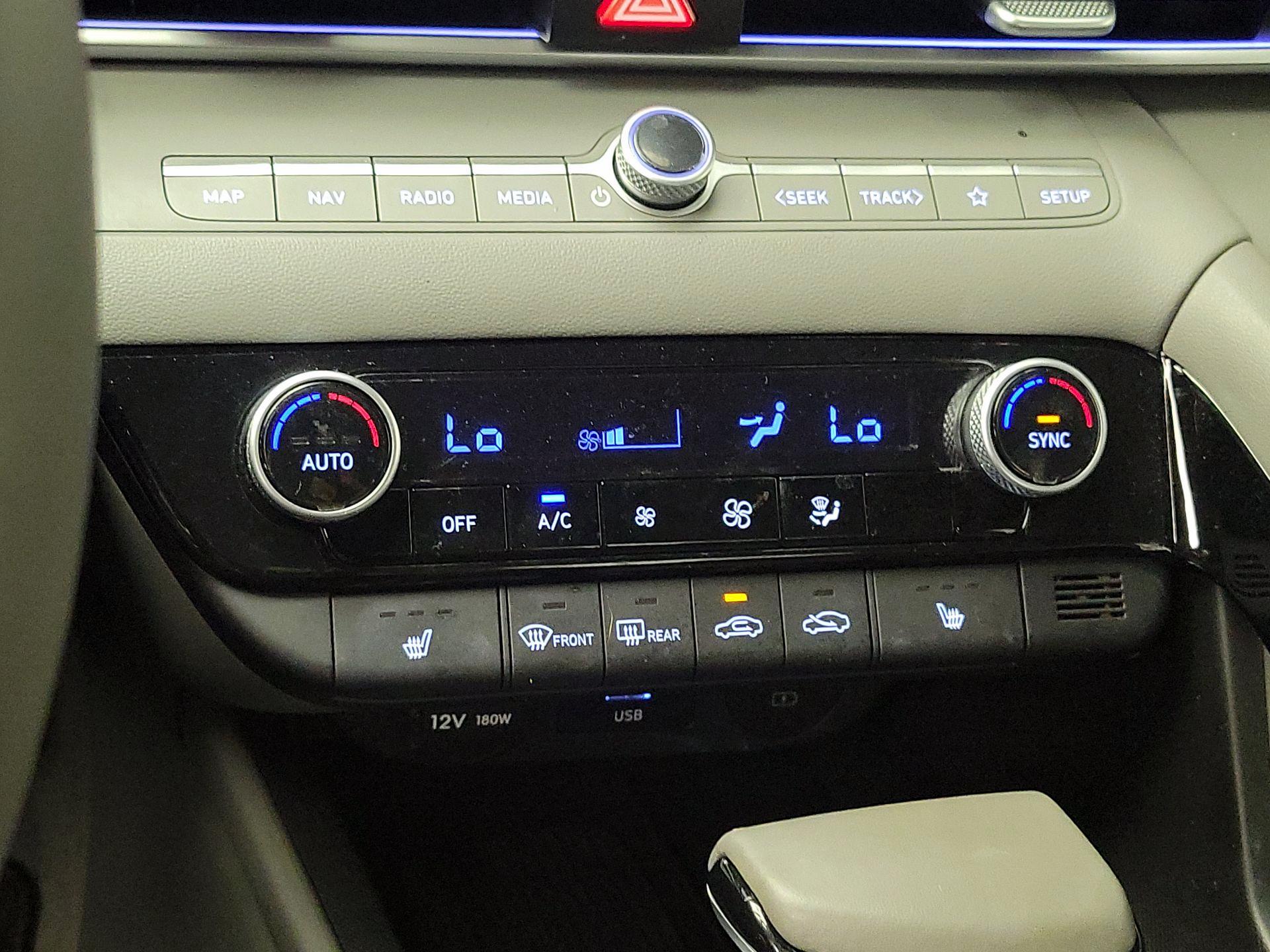 Thumbnail: 2024 Hyundai Elantra - 16