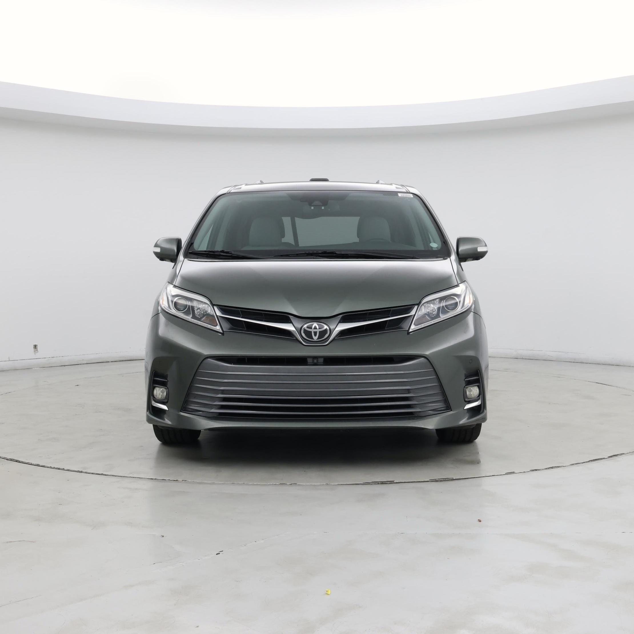 Thumbnail: 2018 Toyota Sienna - 5