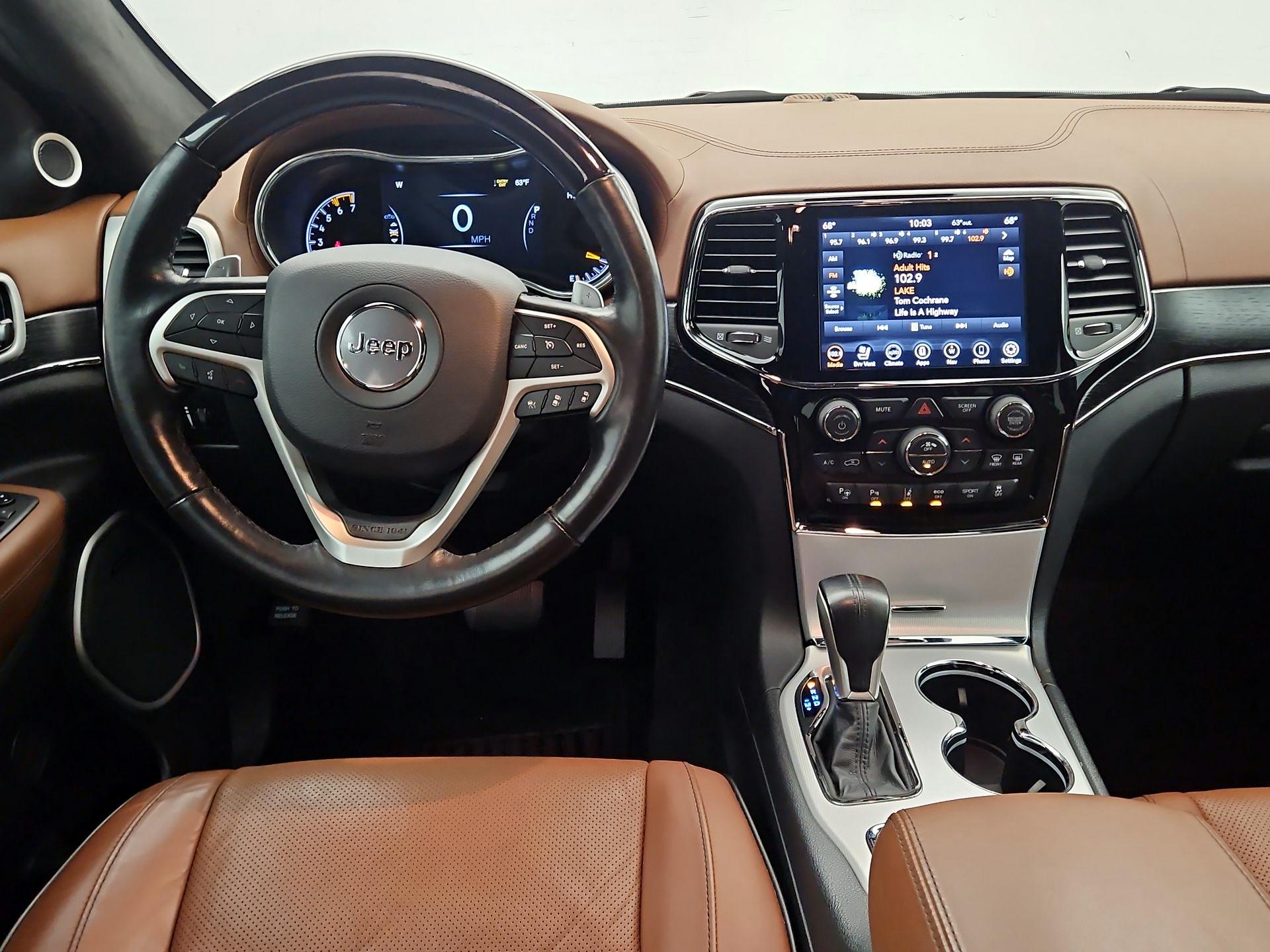 Thumbnail: 2020 Jeep Grand Cherokee - 10