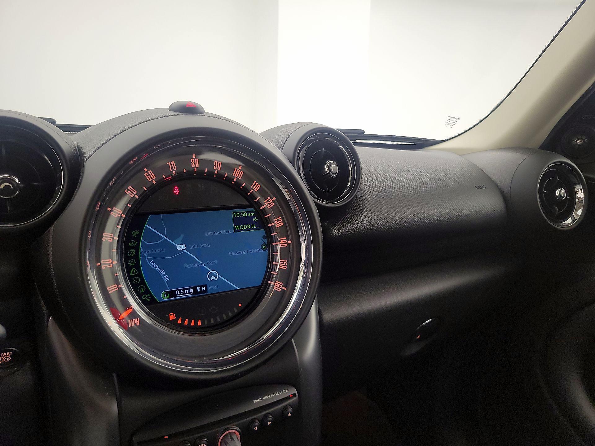 Thumbnail: 2015 MINI Cooper Countryman - 13