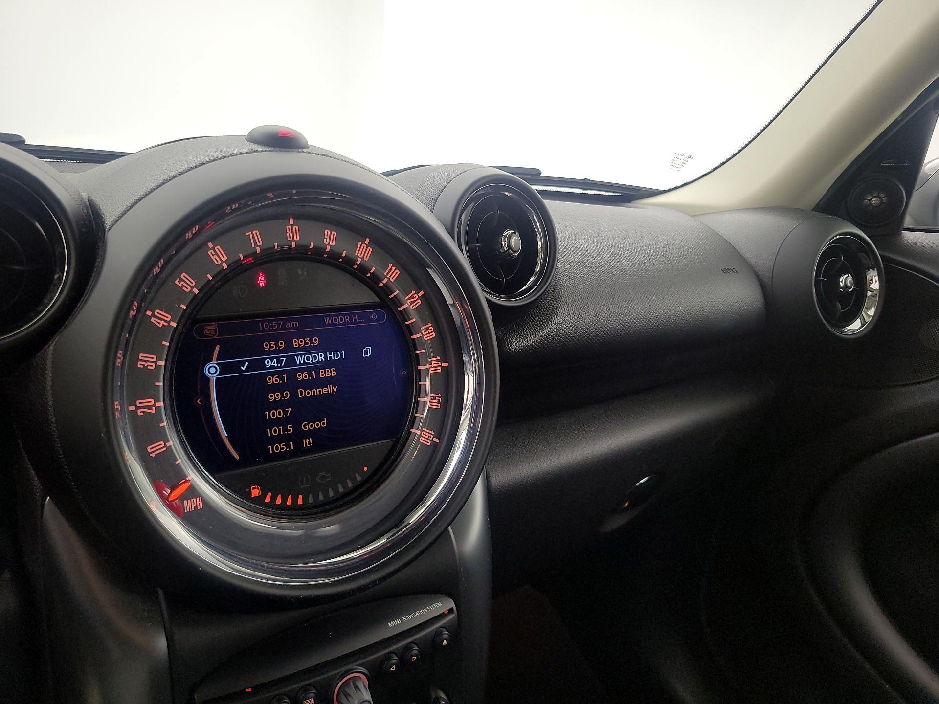 Thumbnail: 2015 MINI Cooper Countryman - 14