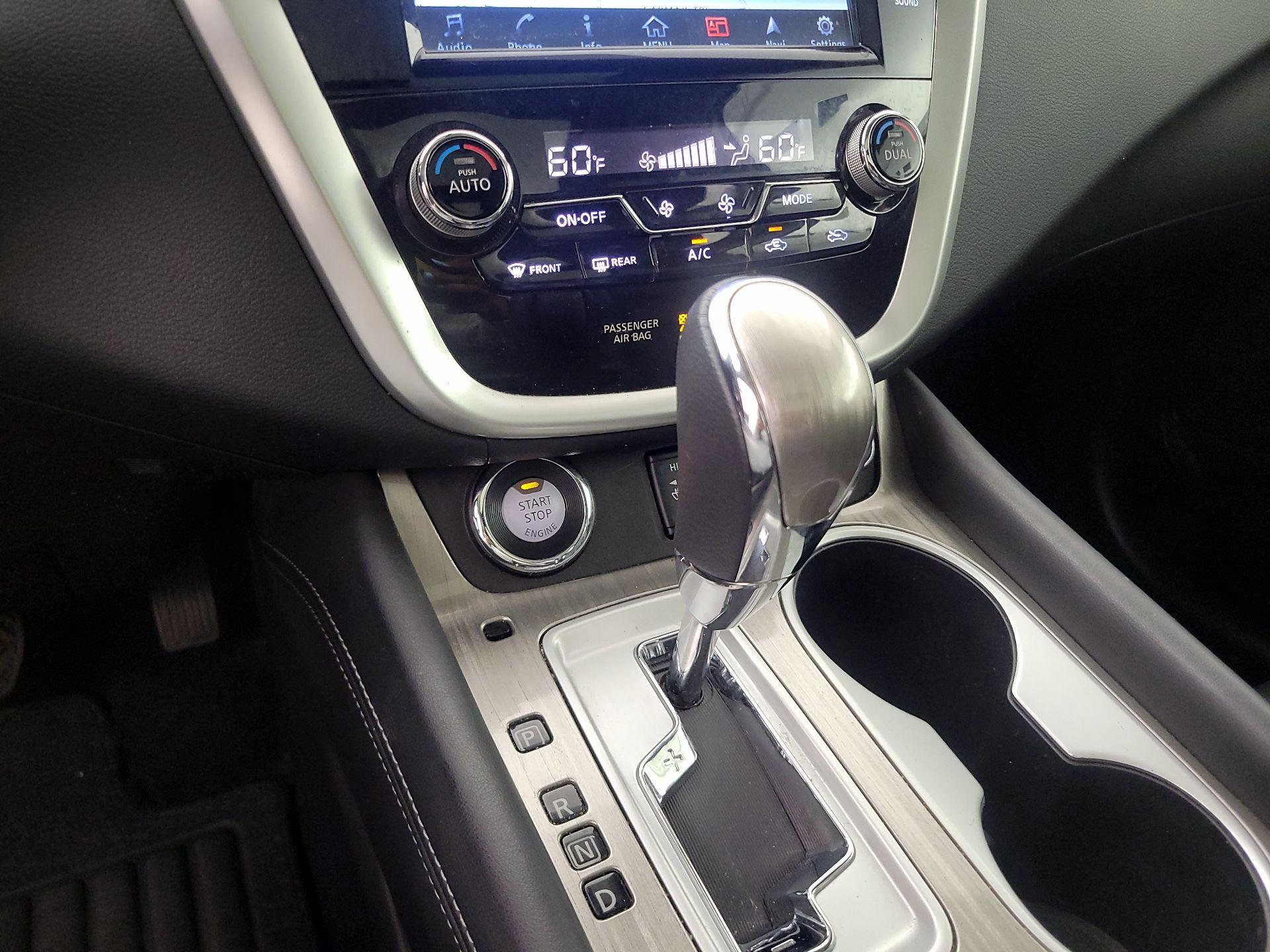 Thumbnail: 2017 Nissan Murano - 17
