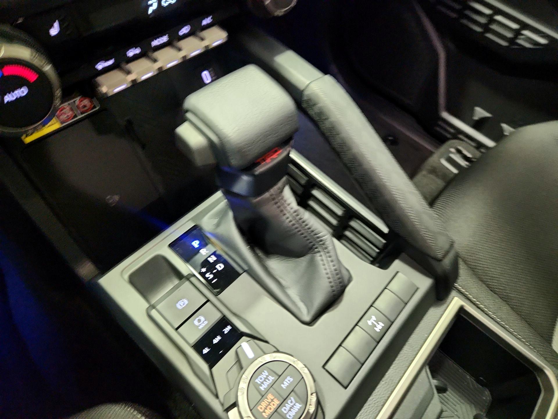 Thumbnail: 2025 Toyota 4Runner - 18