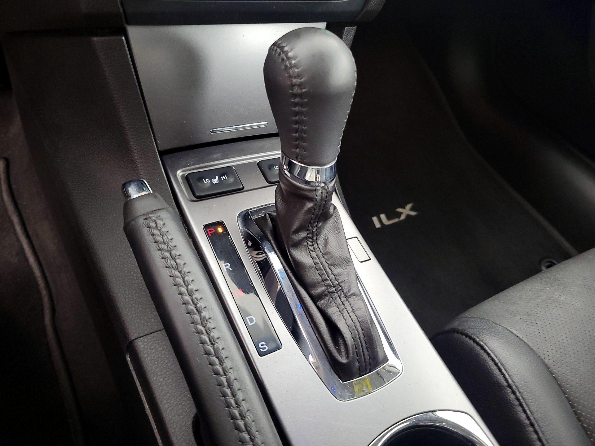 Thumbnail: 2014 Acura ILX - 17