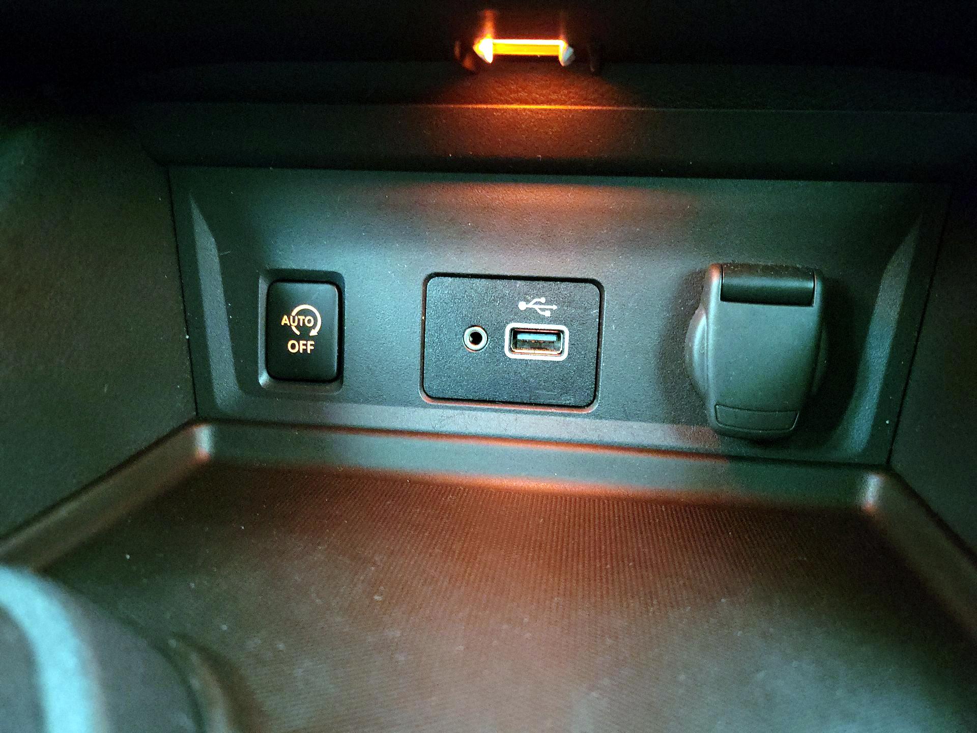 Thumbnail: 2024 Nissan Sentra - 18