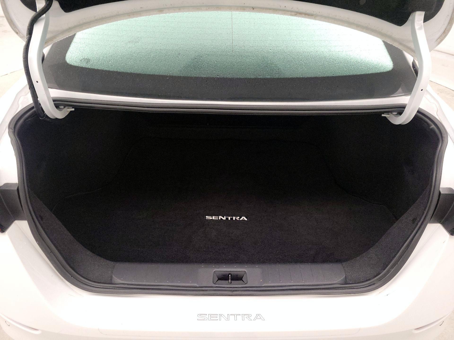 Thumbnail: 2024 Nissan Sentra - 20