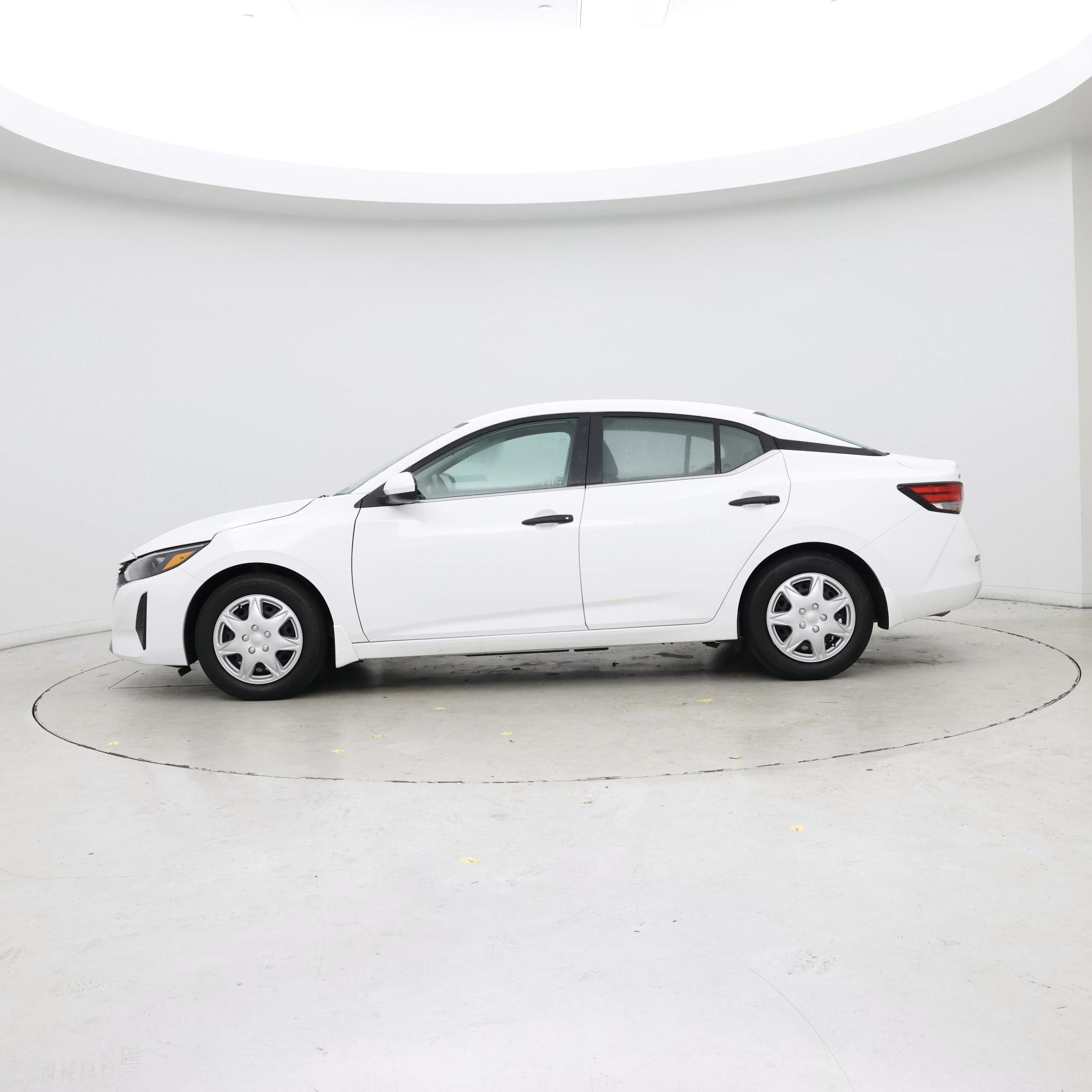 Thumbnail: 2024 Nissan Sentra - 3