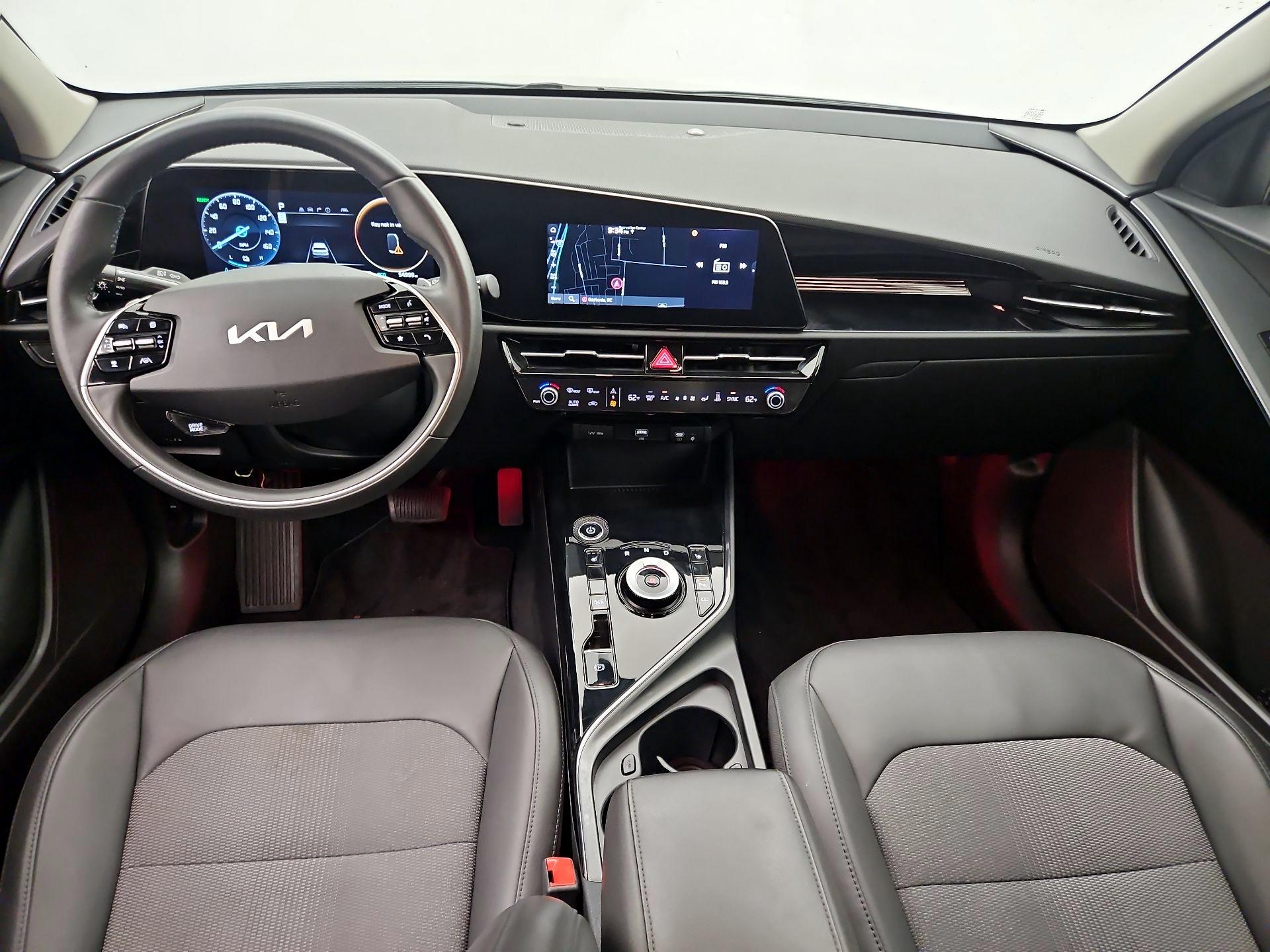 Thumbnail: 2023 Kia Niro - 9