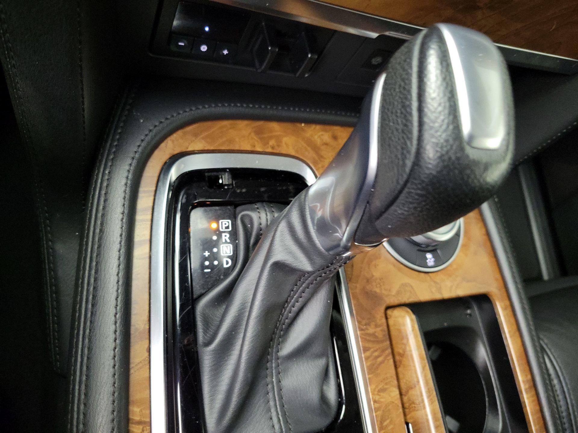 Thumbnail: 2023 Nissan Armada - 17