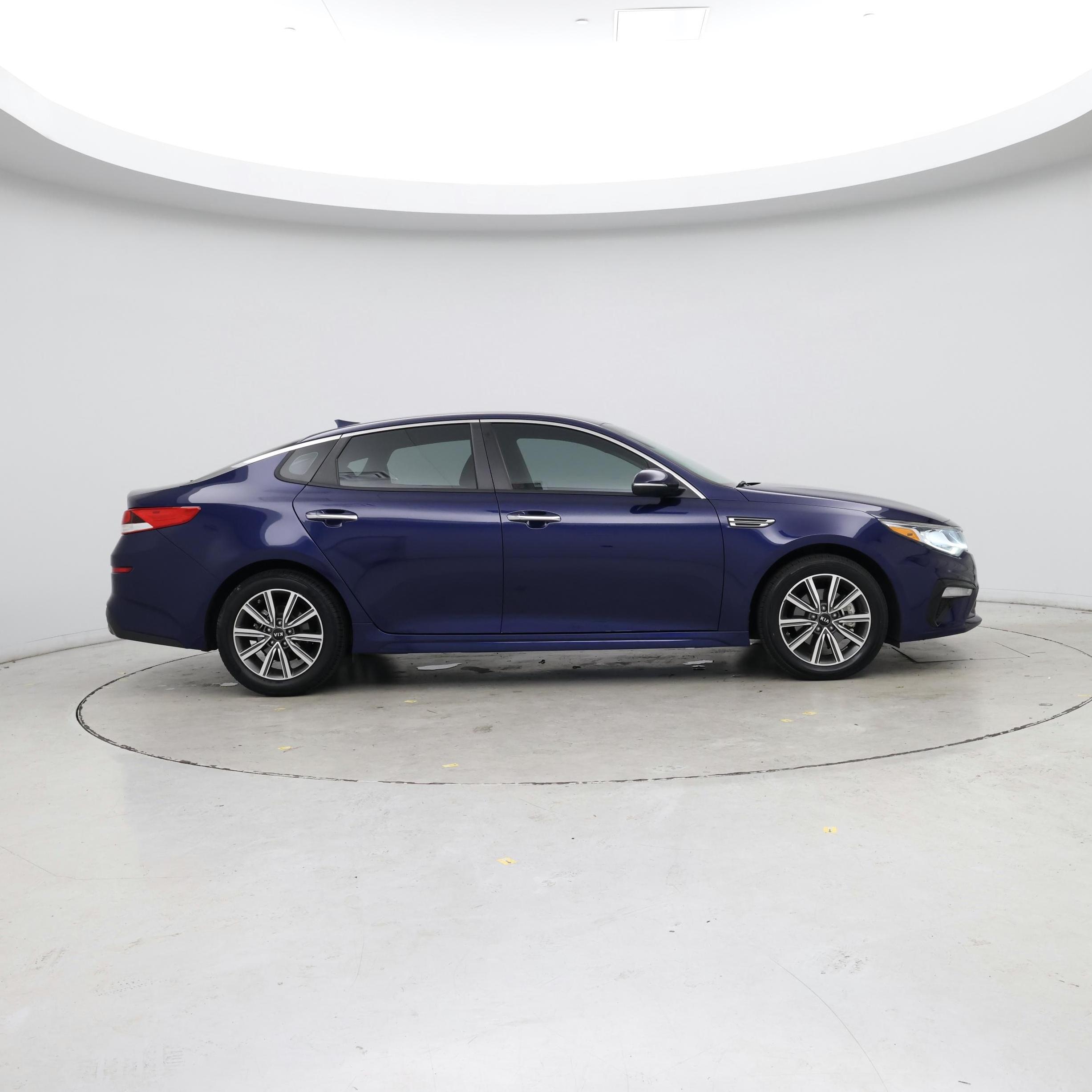 Thumbnail: 2019 Kia Optima - 7