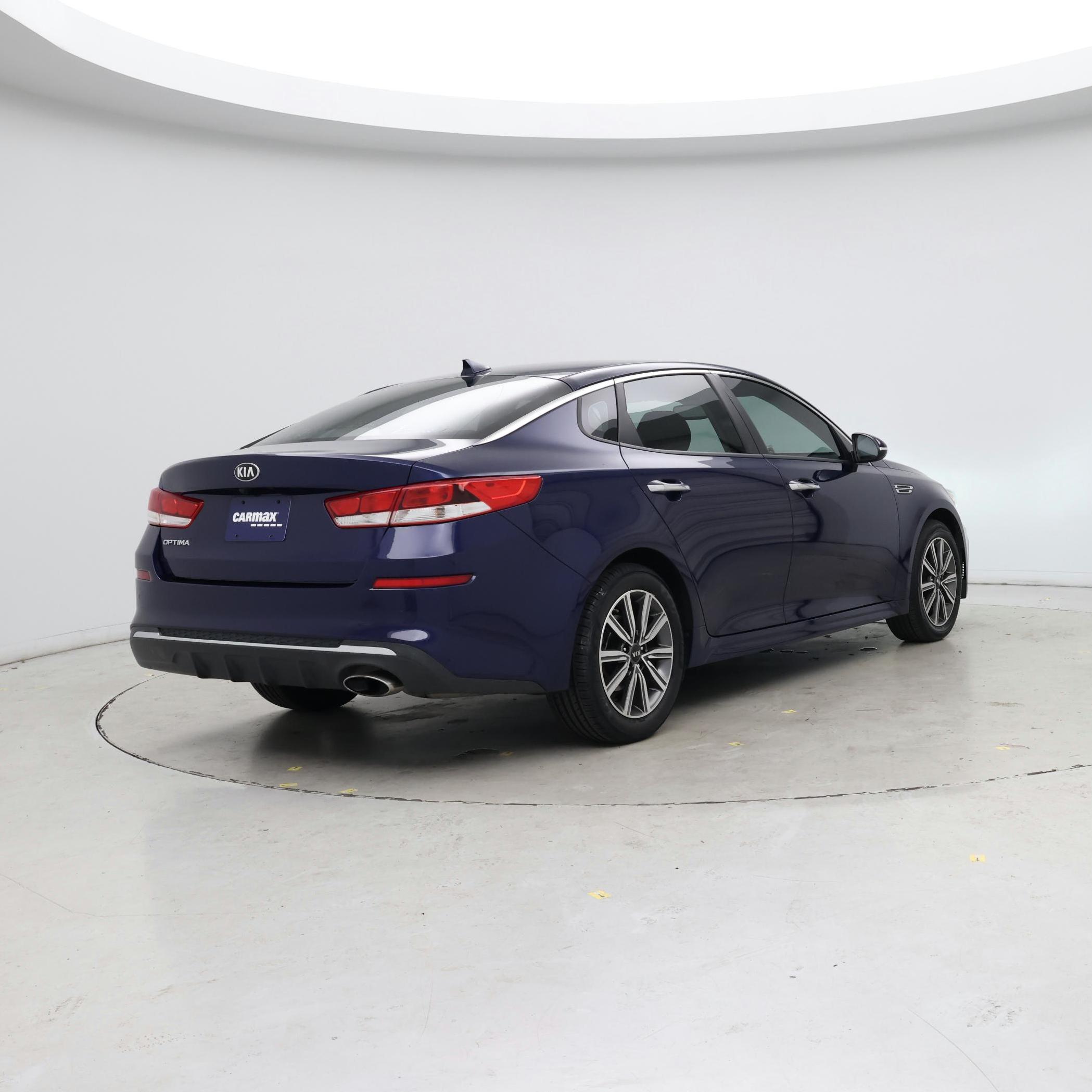 Thumbnail: 2019 Kia Optima - 8