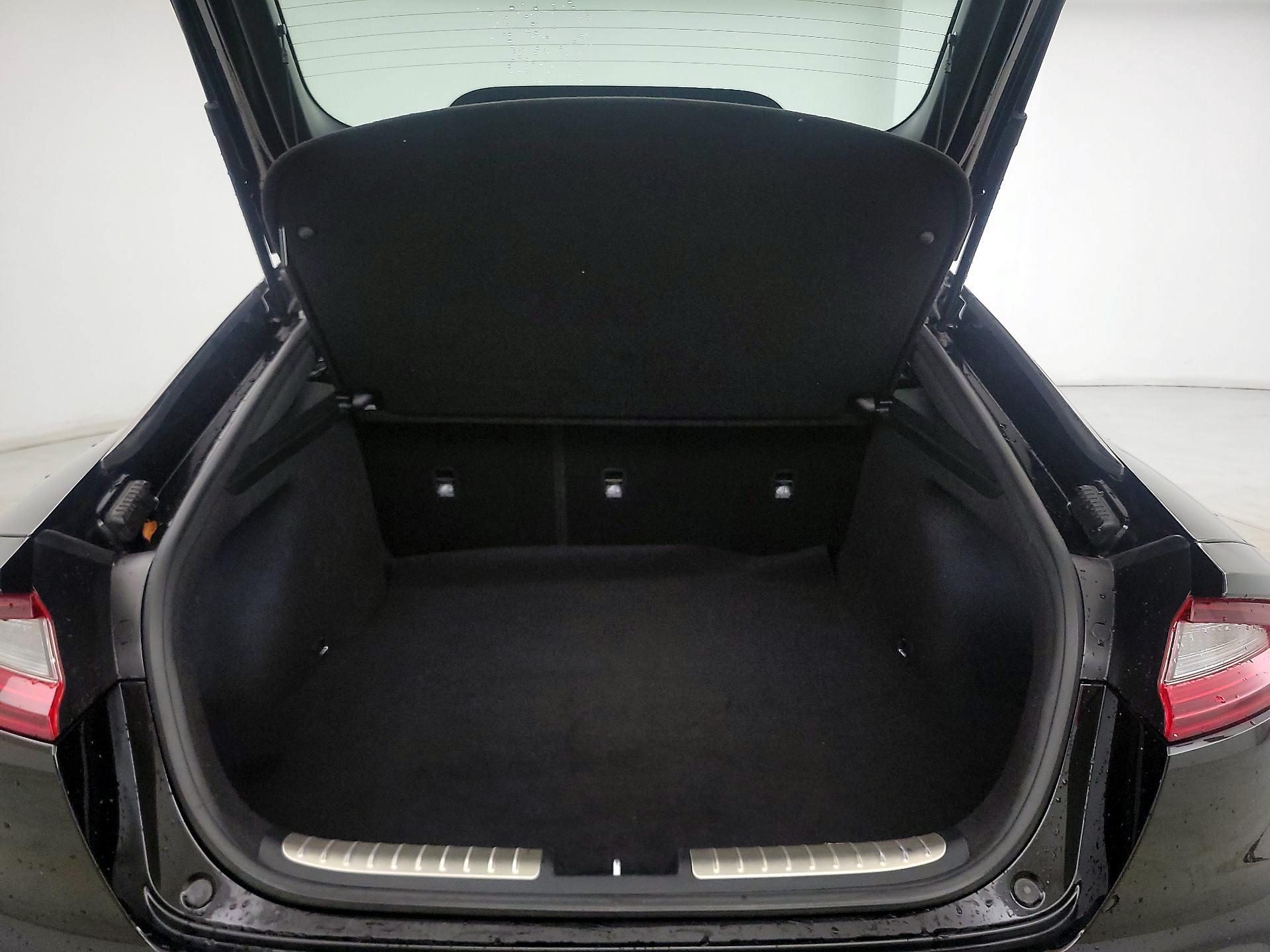 Thumbnail: 2020 Kia Stinger - 20