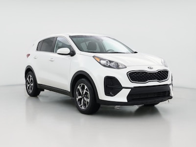 White 2022 Kia Sportage LX