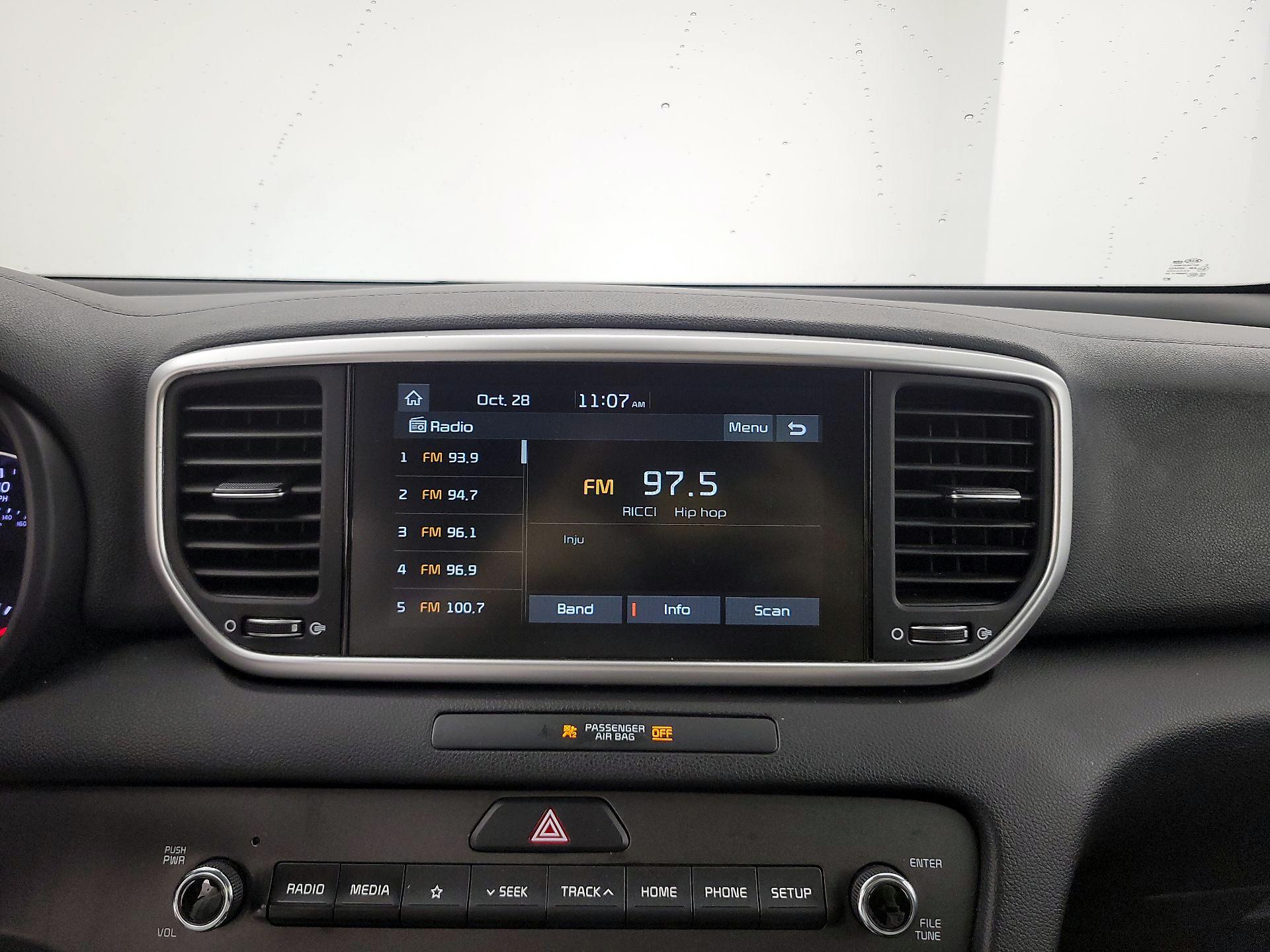 Thumbnail: 2022 Kia Sportage - 15